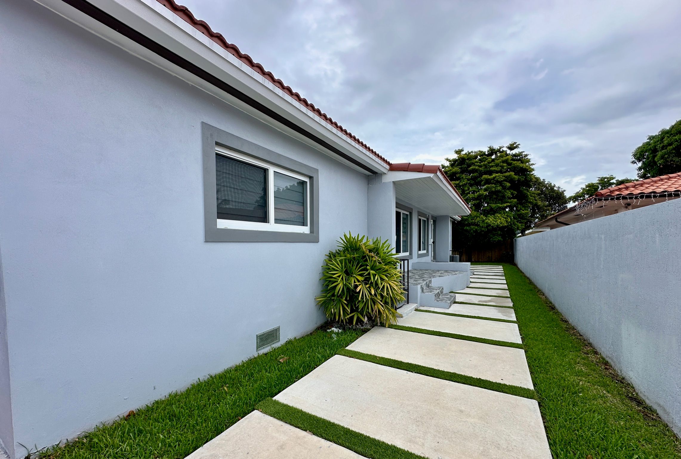 2722 SW 5th Street Miami FL 33135
