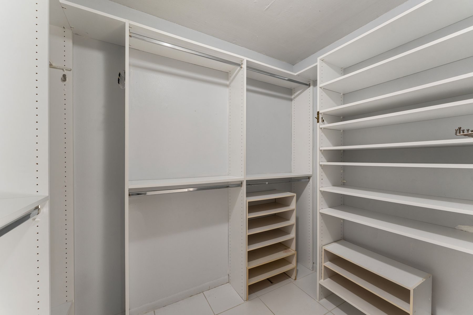 2000 Towerside Terrace Miami FL 33138