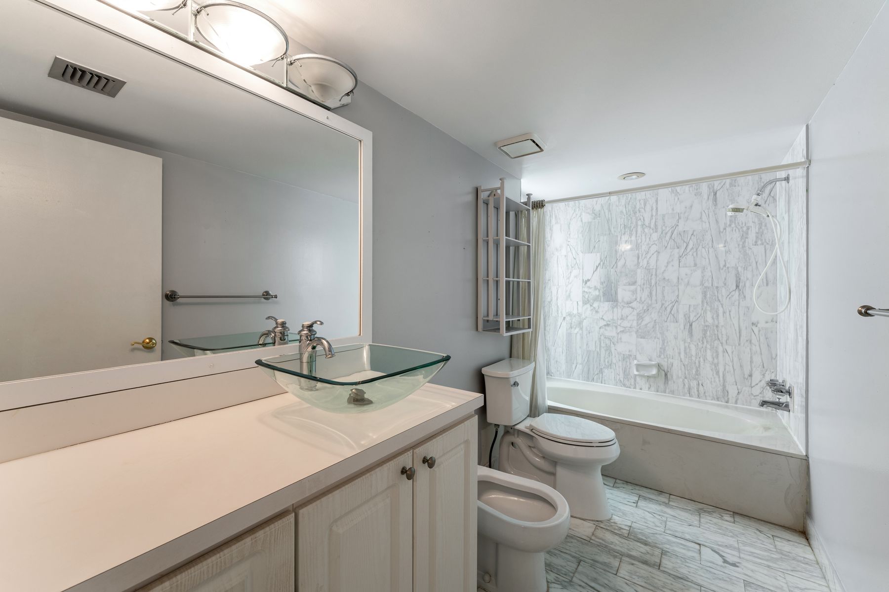 2000 Towerside Terrace Miami FL 33138