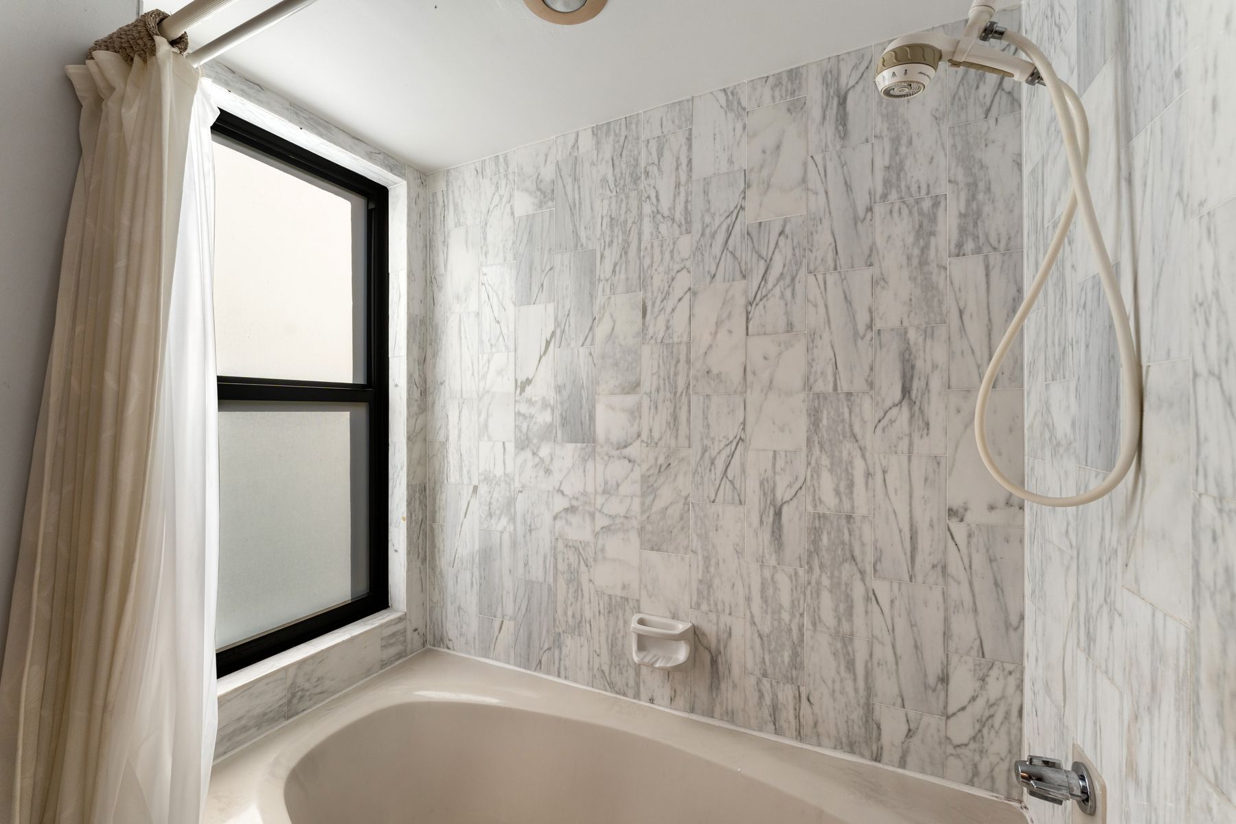 2000 Towerside Terrace Miami FL 33138