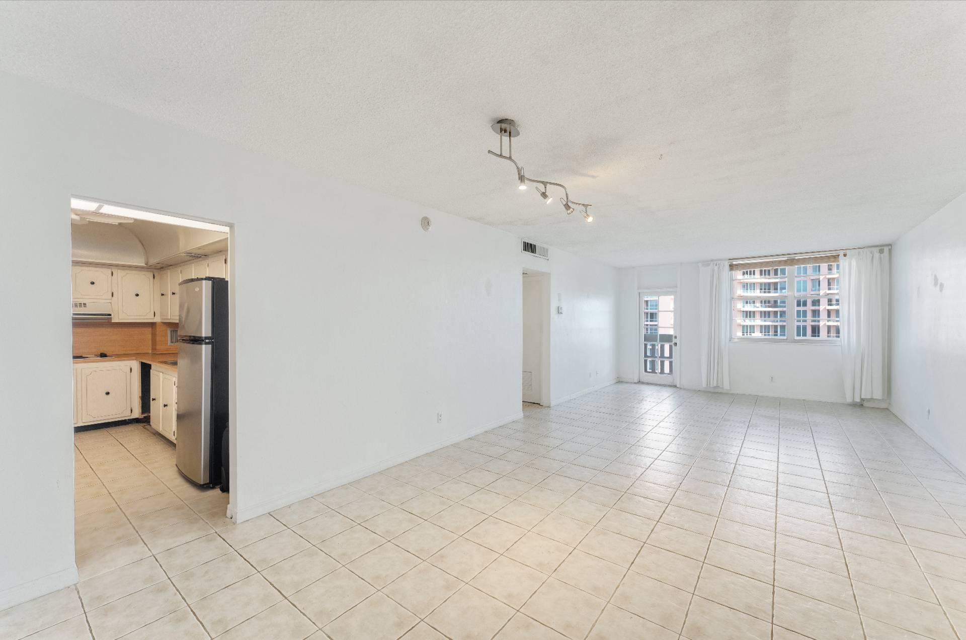 90 Edgewater Drive Coral Gables FL 33133