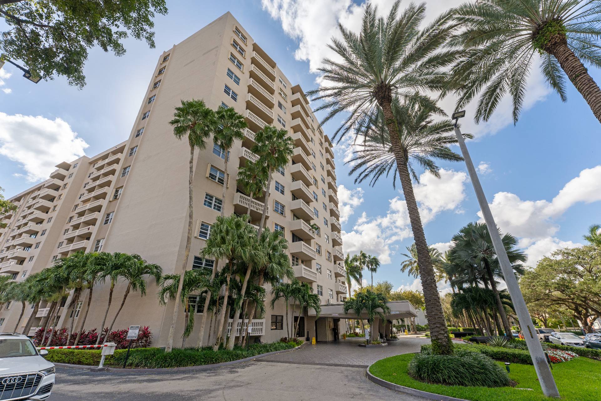 90 Edgewater Drive Coral Gables FL 33133