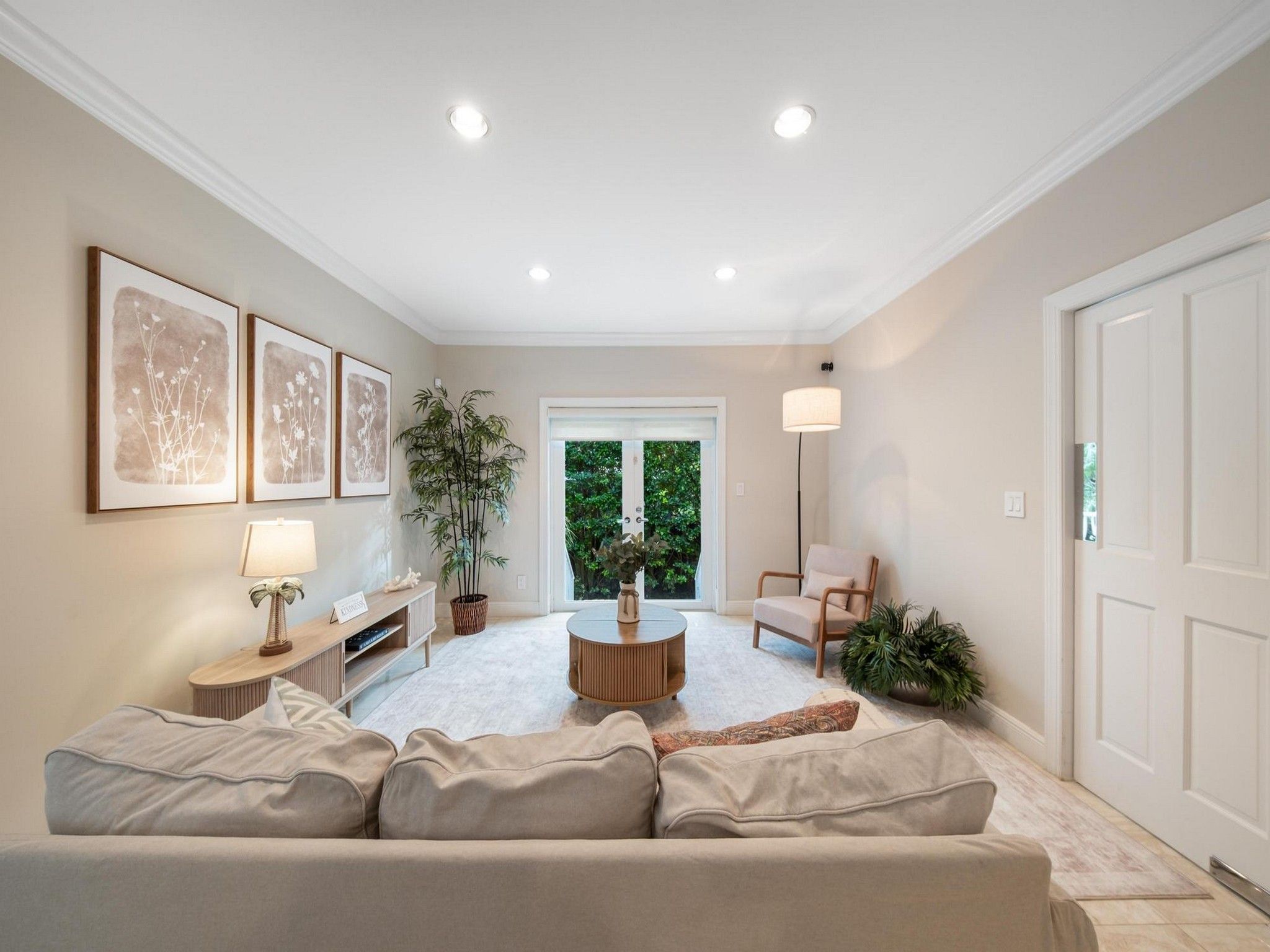 164 W Mashta Drive Key Biscayne FL 33149