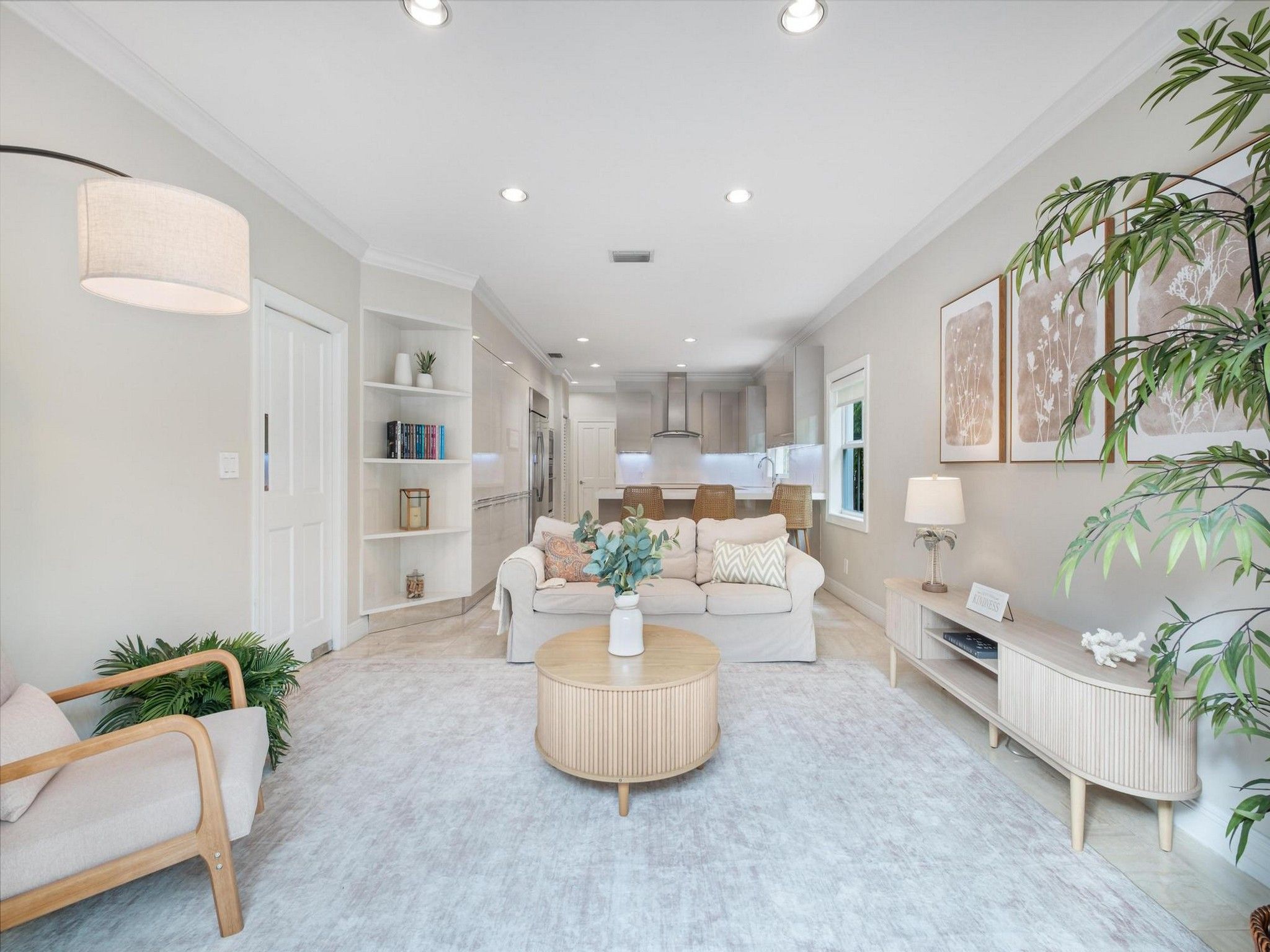 164 W Mashta Drive Key Biscayne FL 33149