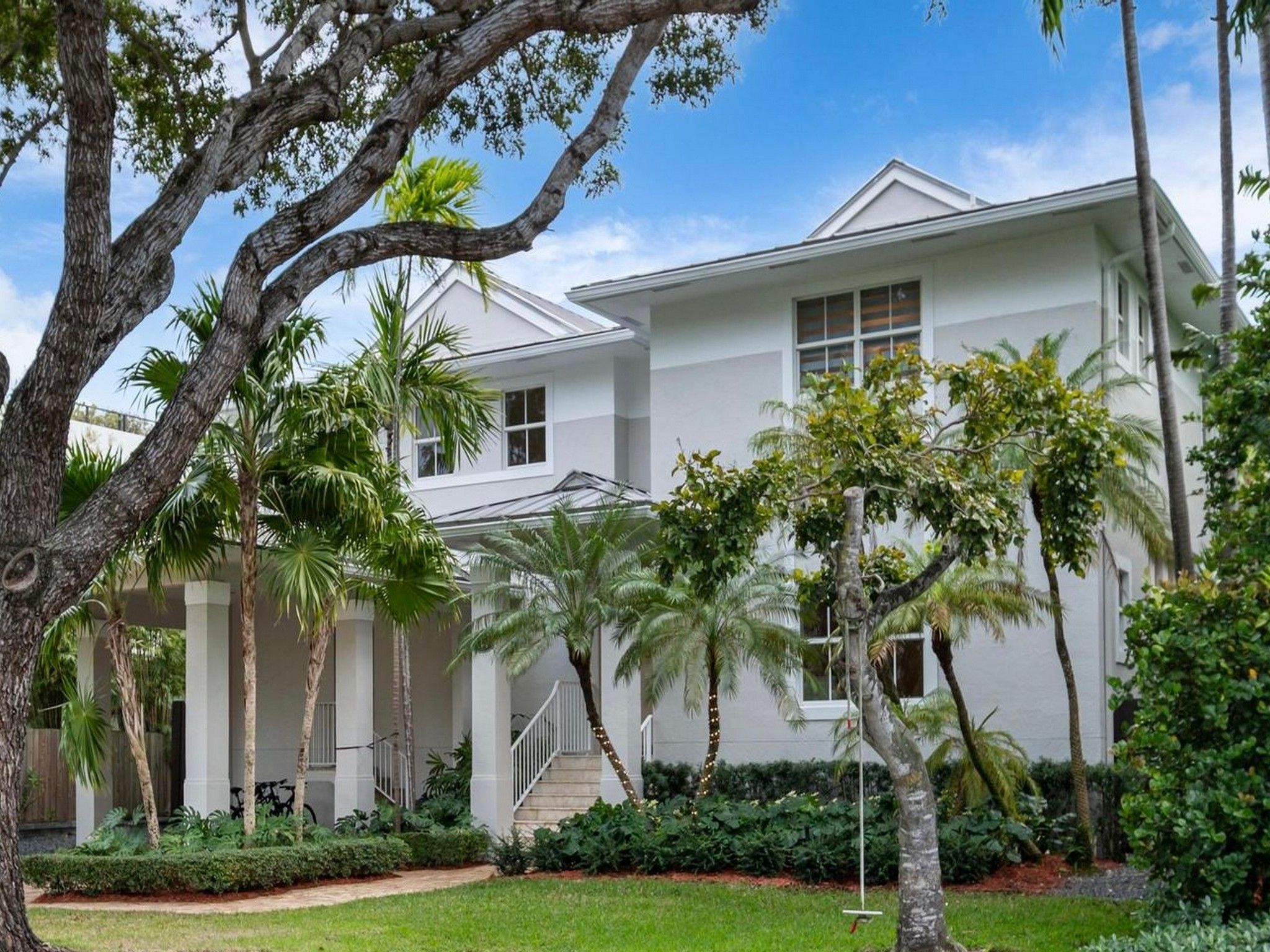 164 W Mashta Drive Key Biscayne FL 33149