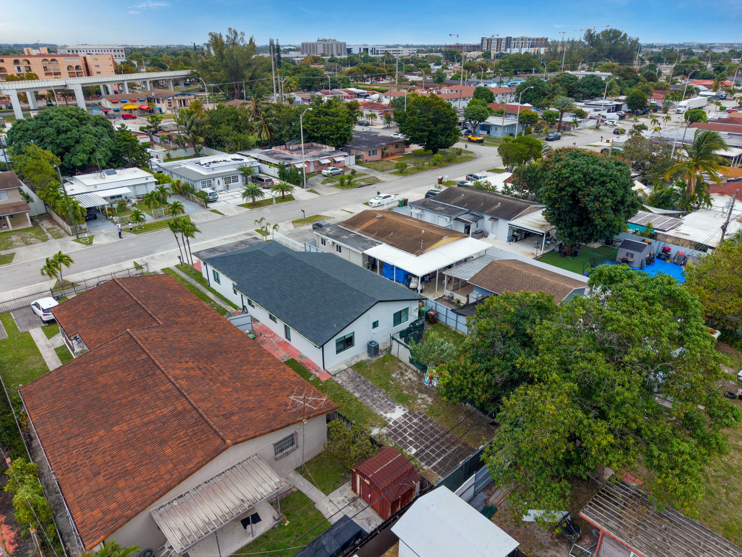 458 E 20th Street Hialeah FL 33013
