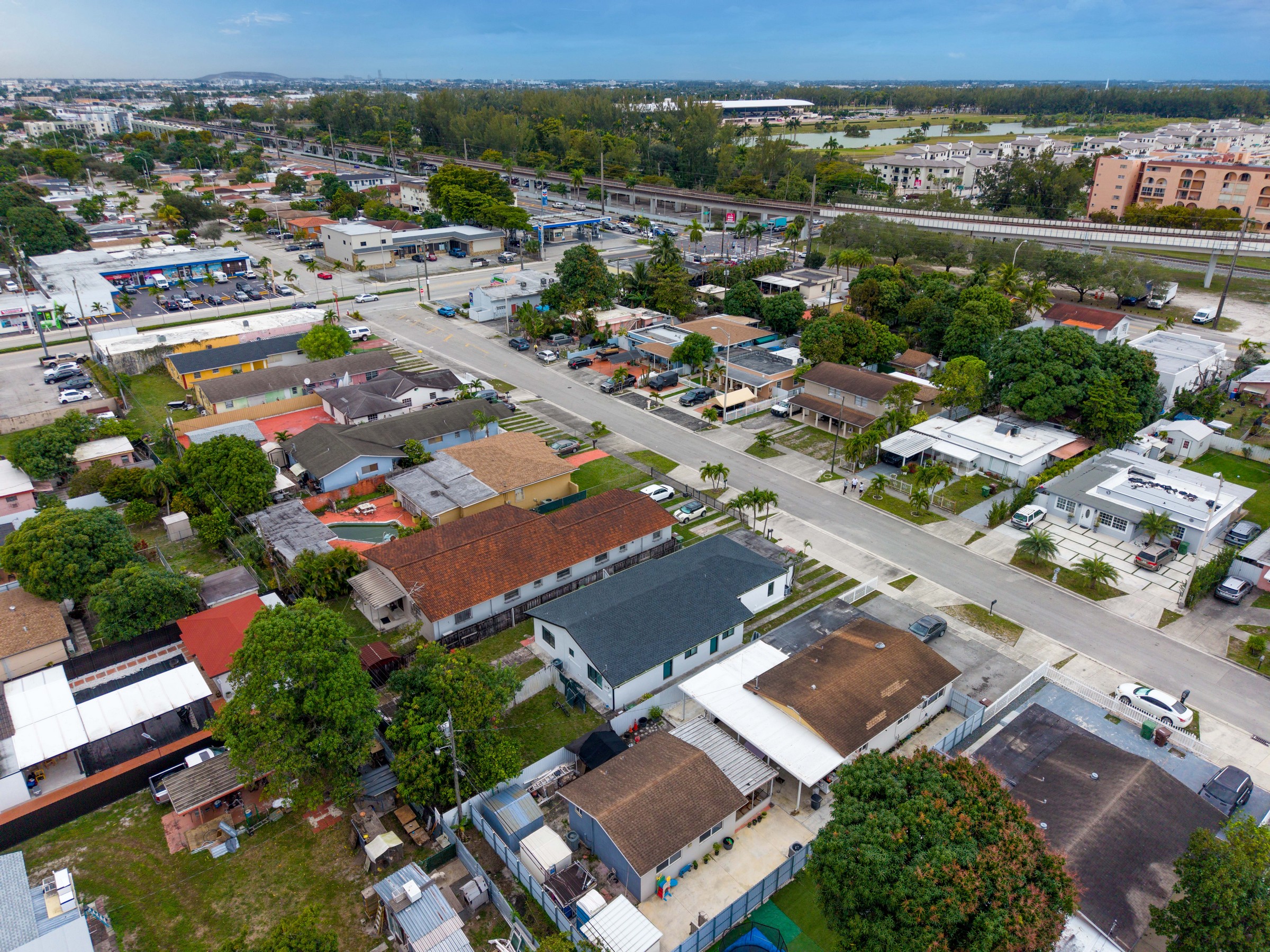 458 E 20th Street Hialeah FL 33013