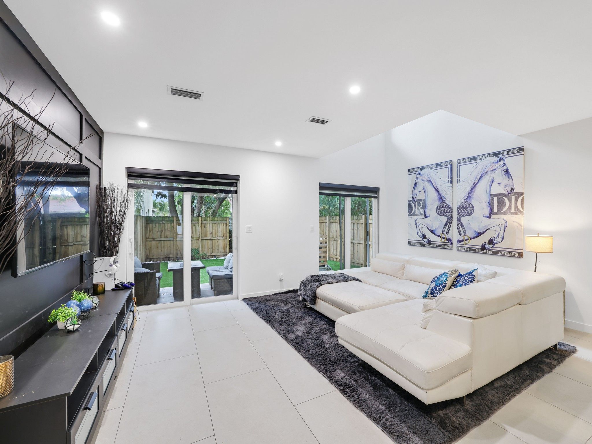 1124 NE 2nd Avenue Fort Lauderdale FL 33304