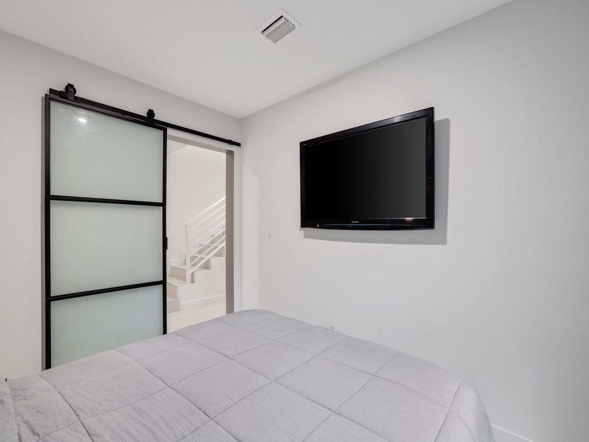 1124 NE 2nd Avenue Fort Lauderdale FL 33304