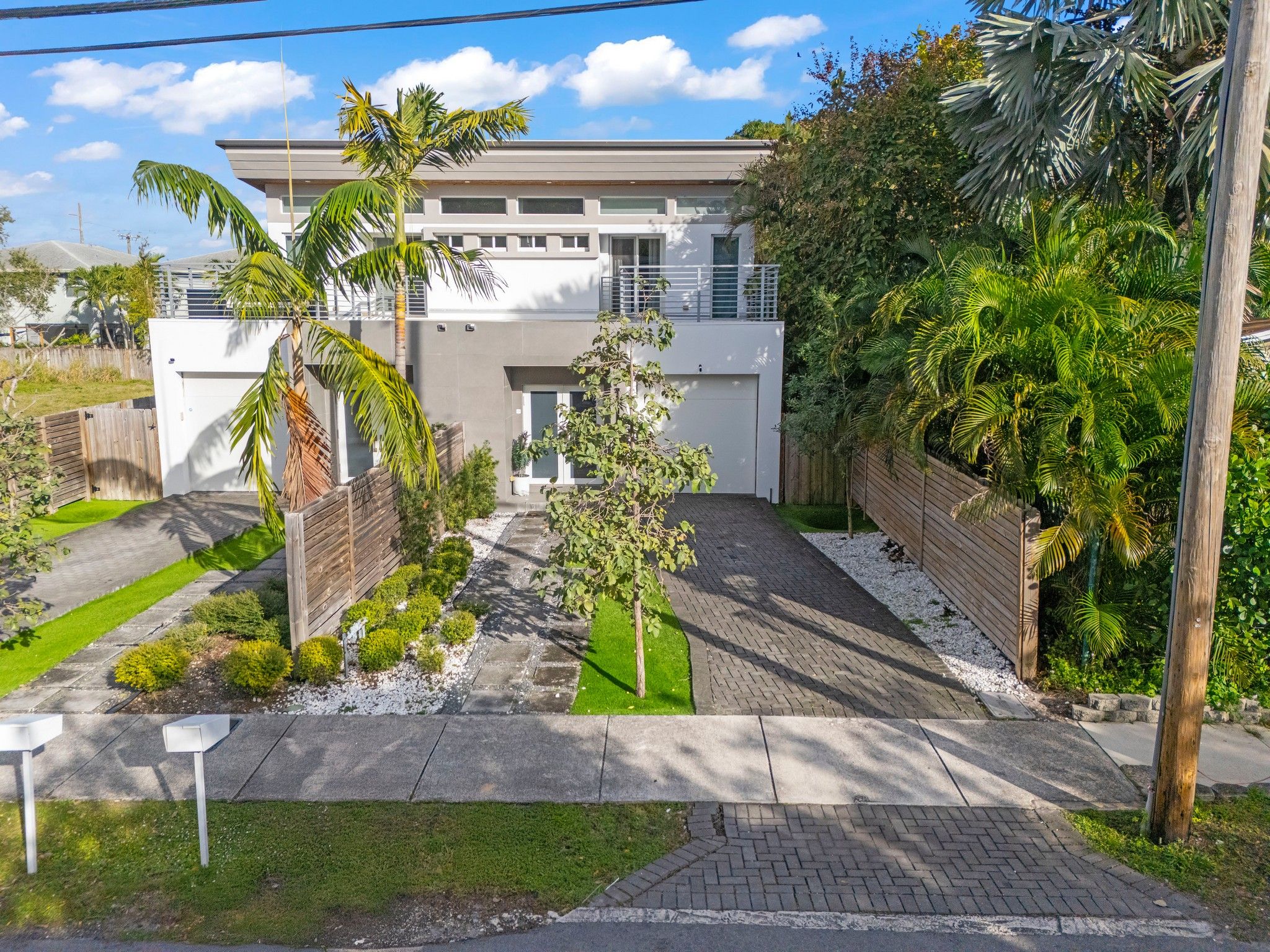 1124 NE 2nd Avenue Fort Lauderdale FL 33304