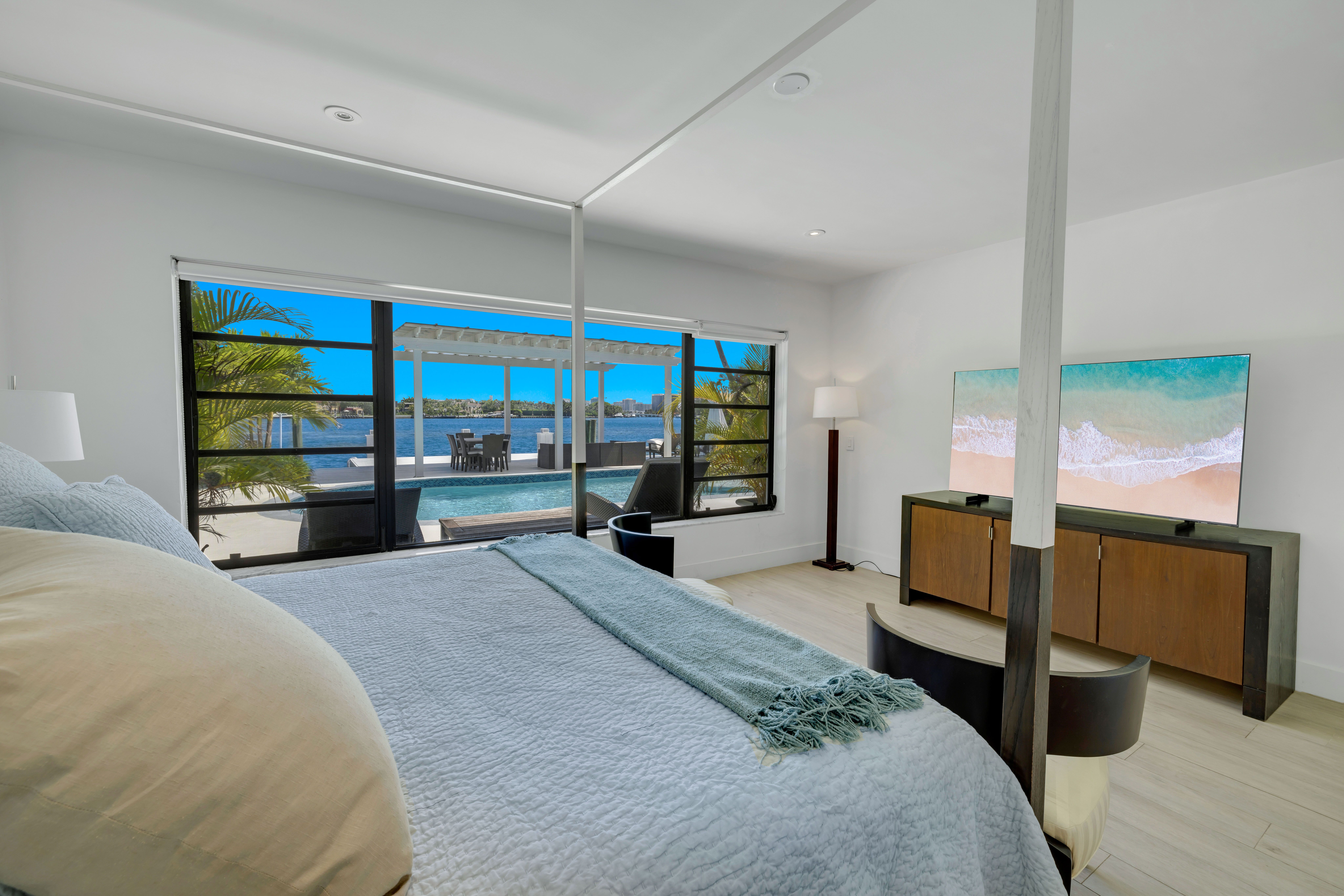 1405 Stillwater Drive Miami Beach FL 33141