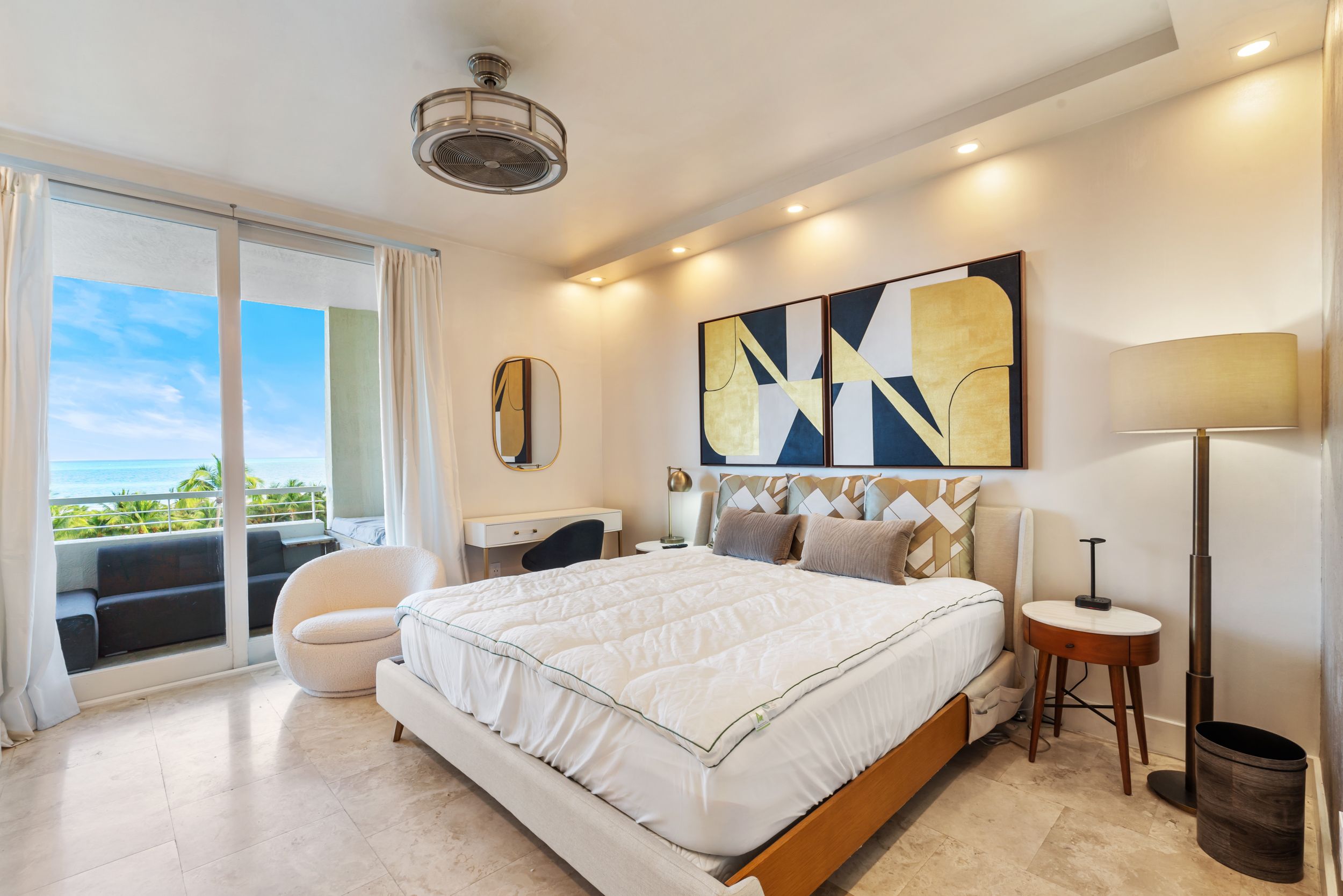 200 Ocean Drive Miami Beach FL 33139