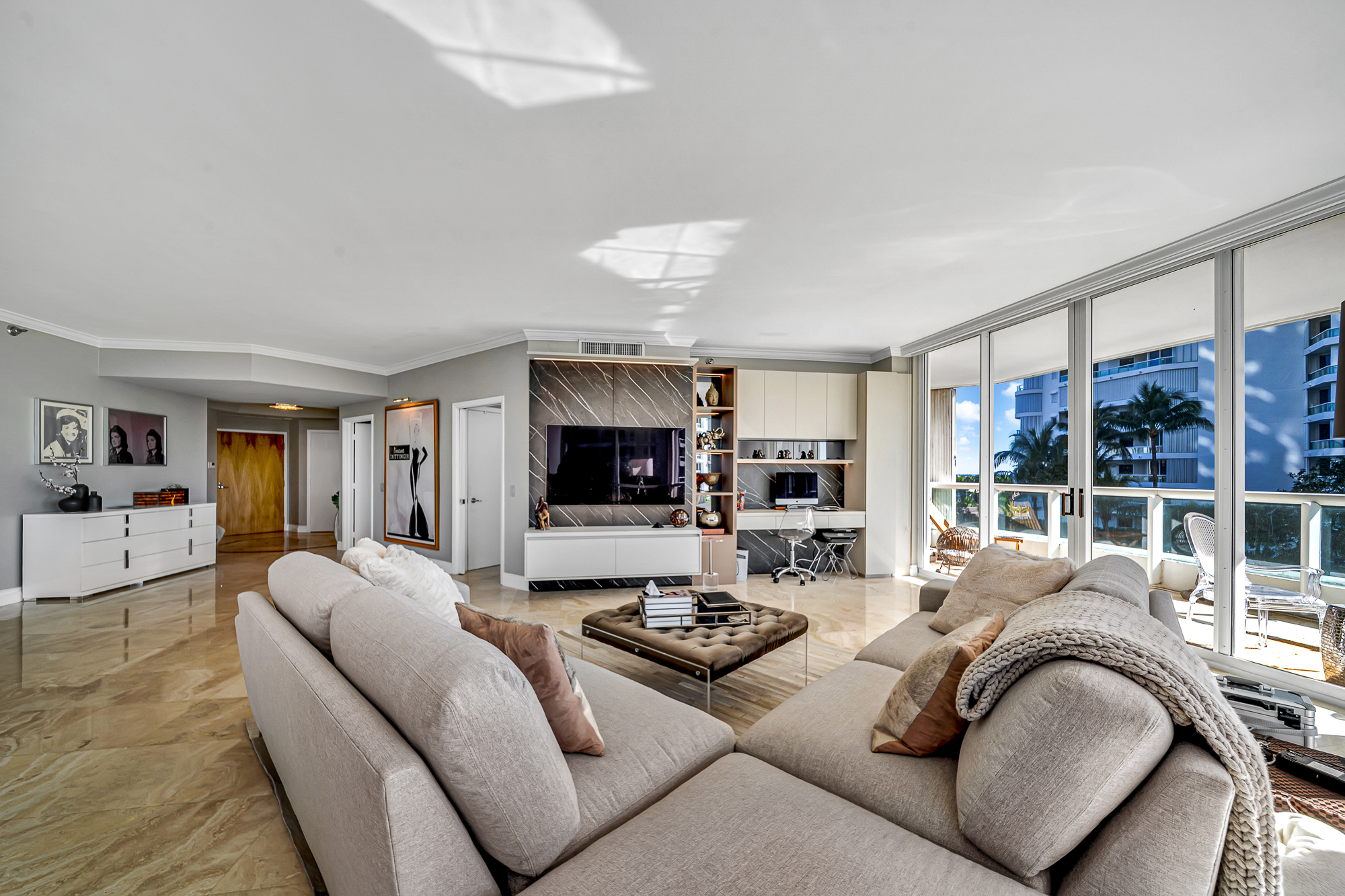 21150 Point Place Aventura FL 33180