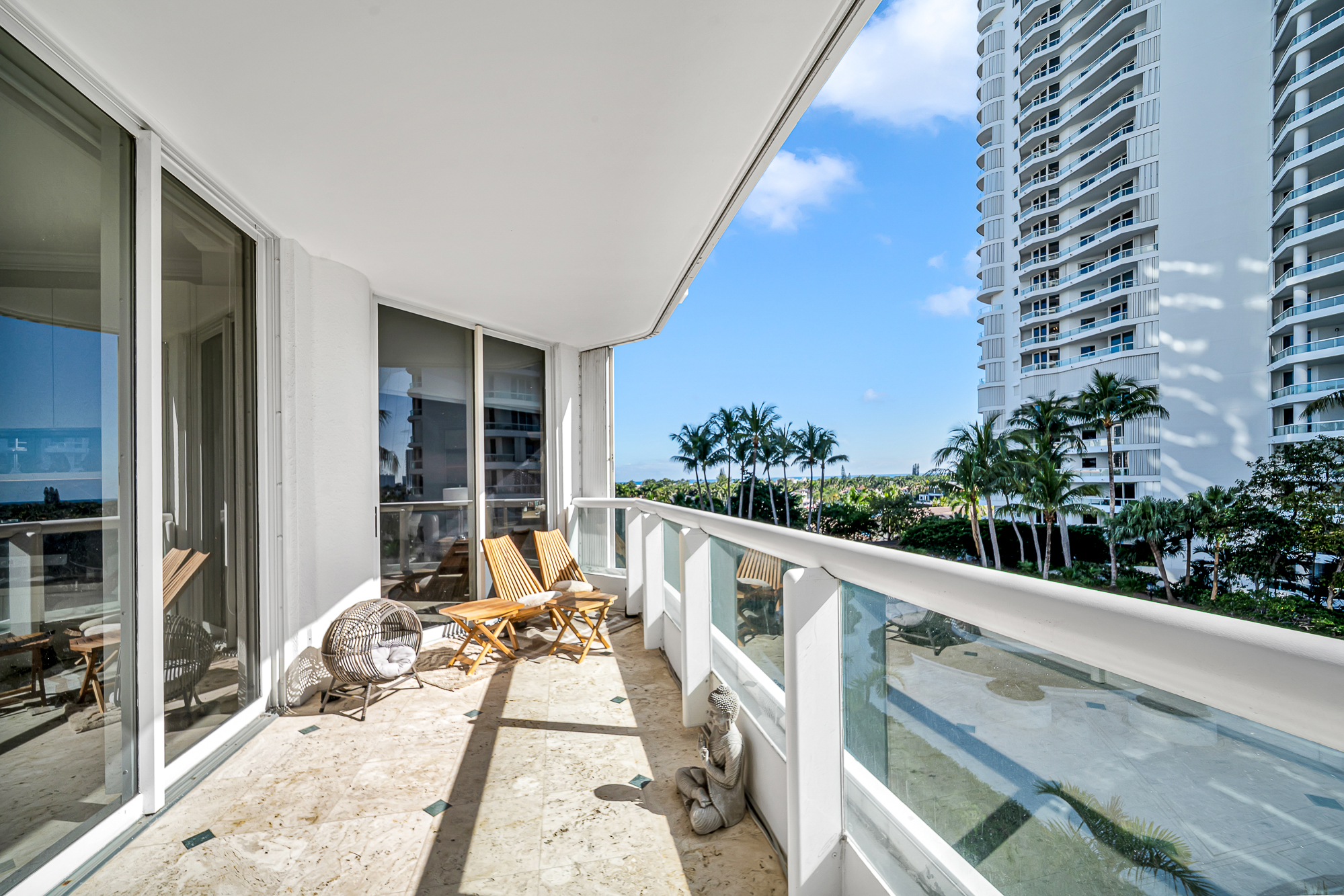 21150 Point Place Aventura FL 33180