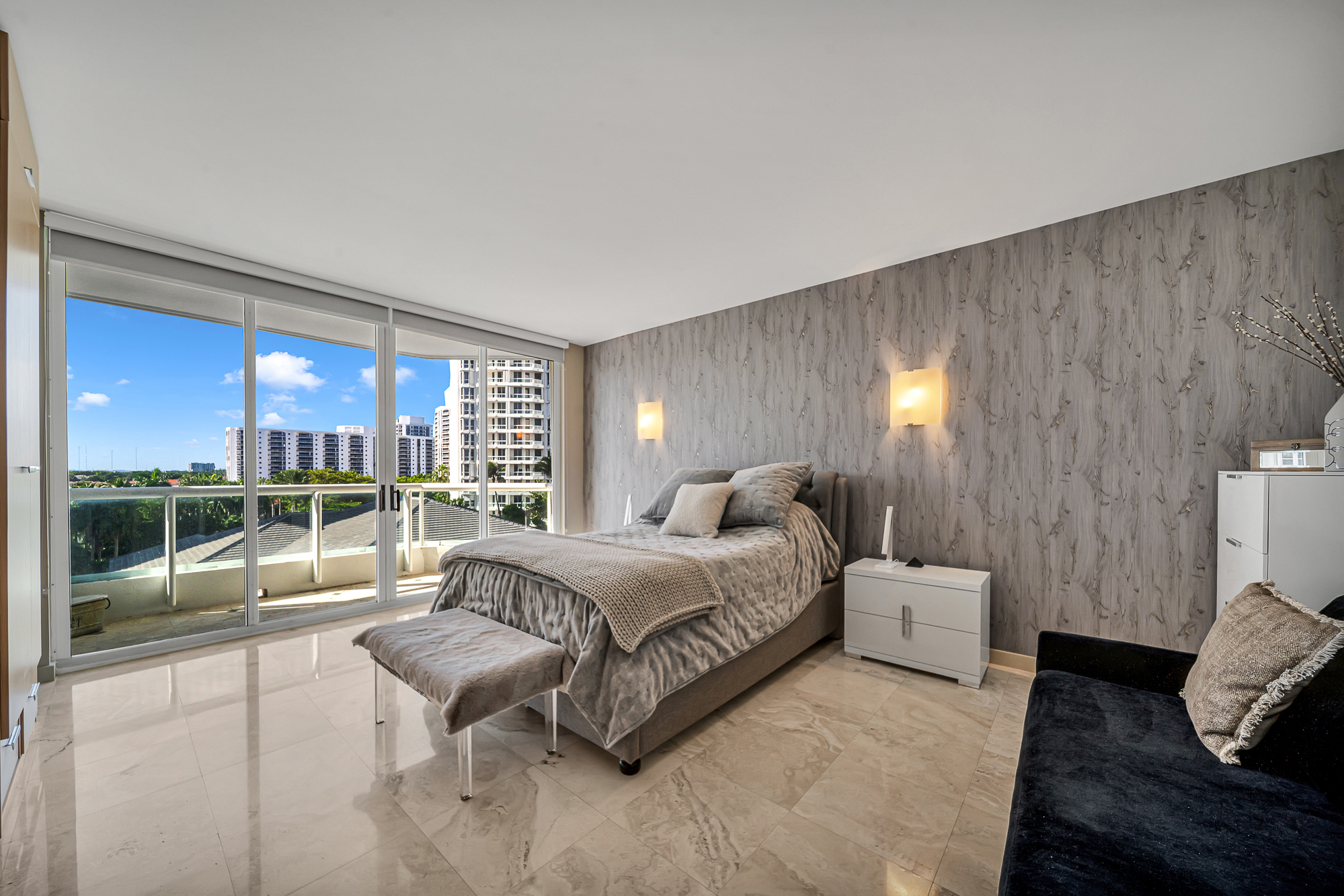 21150 Point Place Aventura FL 33180