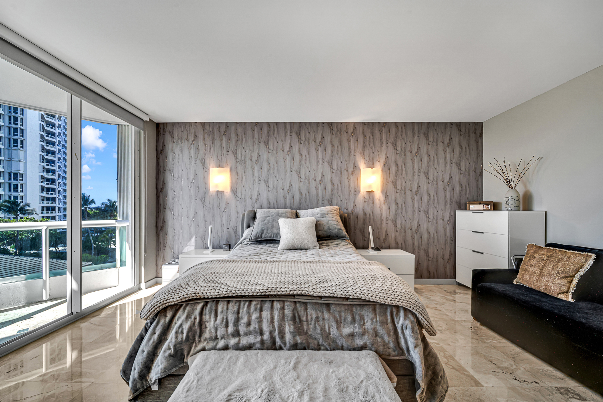21150 Point Place Aventura FL 33180