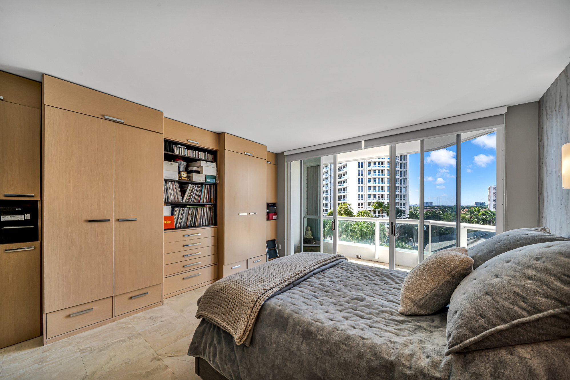 21150 Point Place Aventura FL 33180