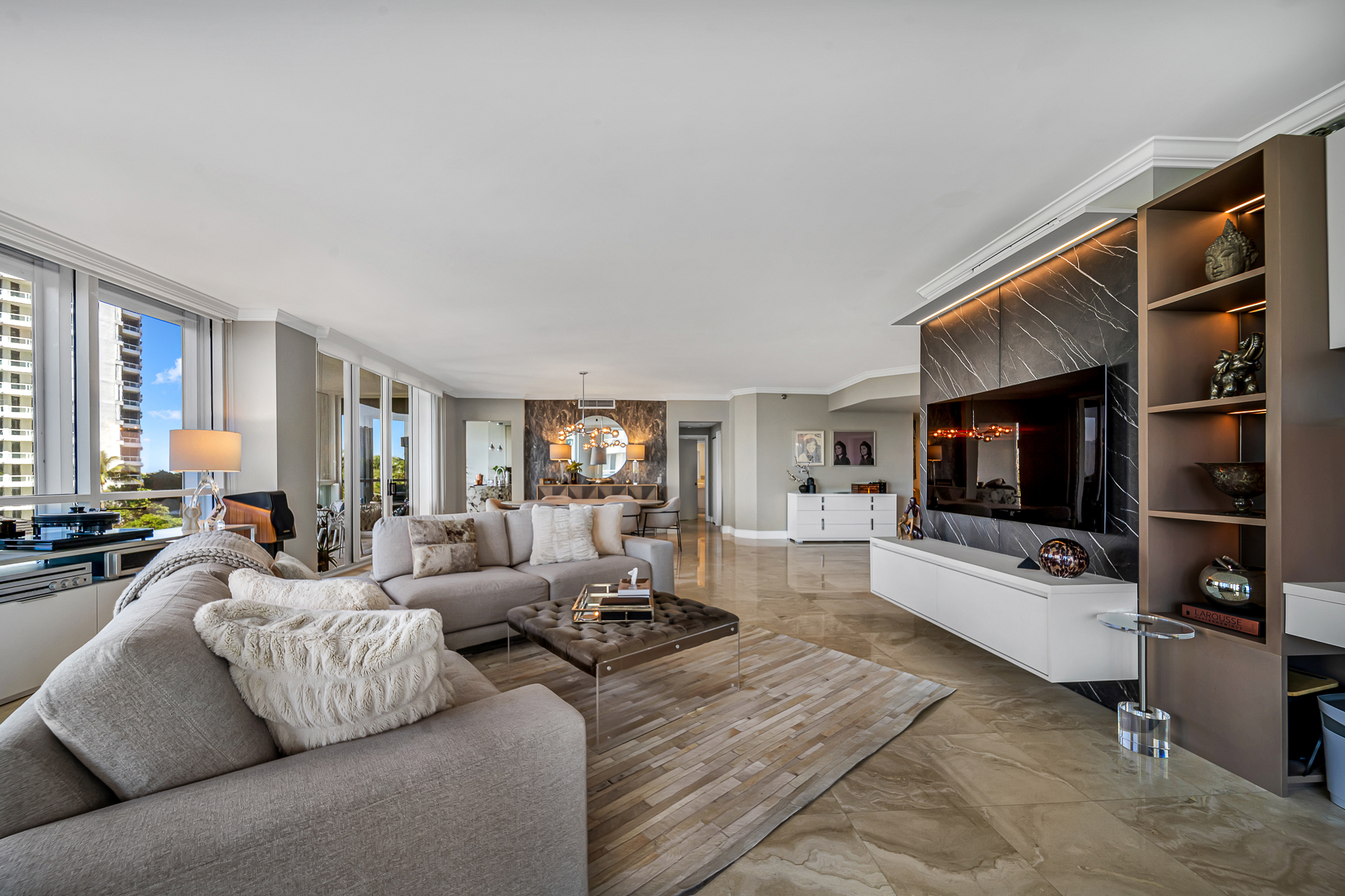 21150 Point Place Aventura FL 33180