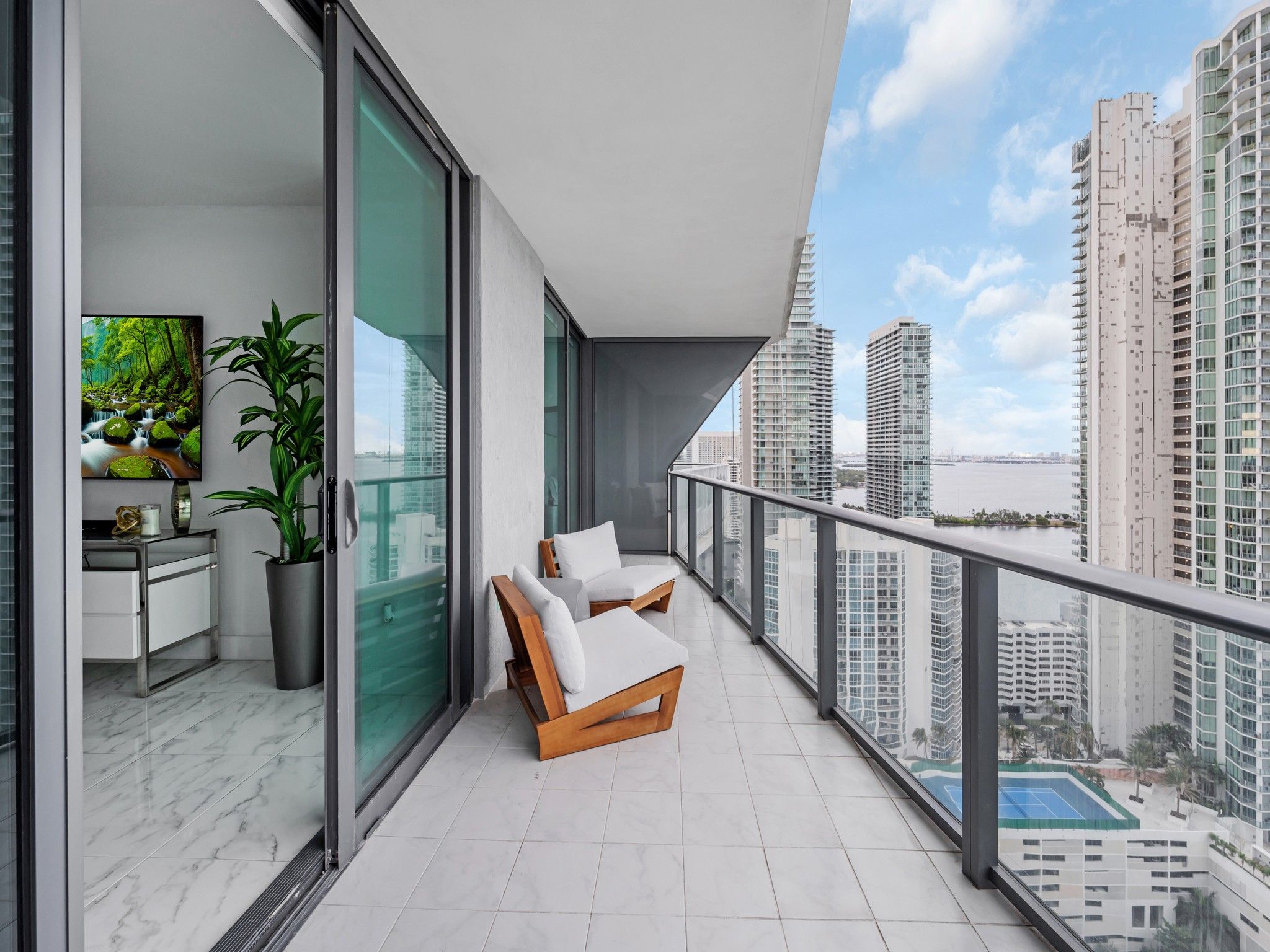 460 NE 28th Street Miami FL 33137