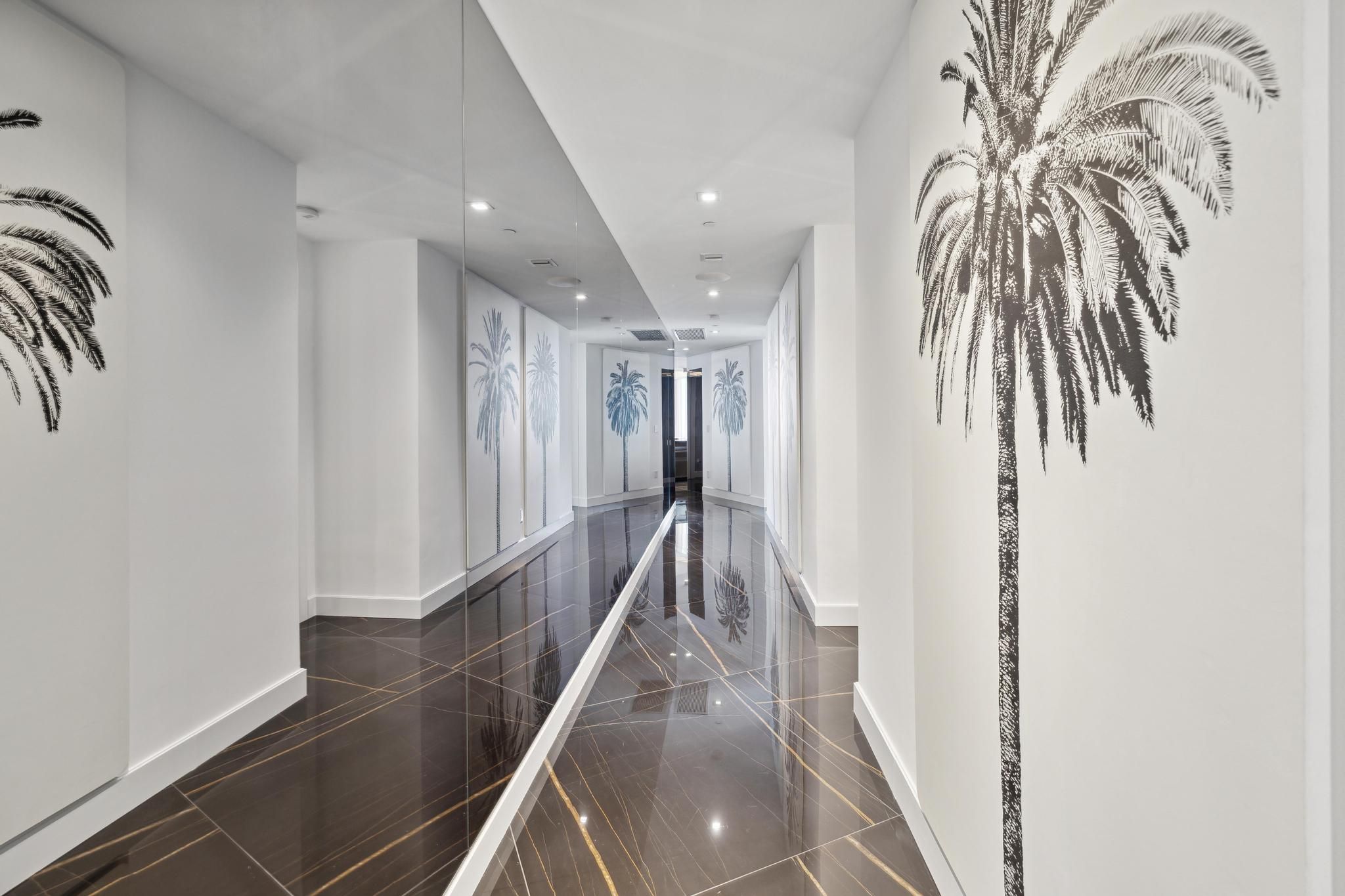 18555 Collins Avenue Sunny Isles Beach FL 33160
