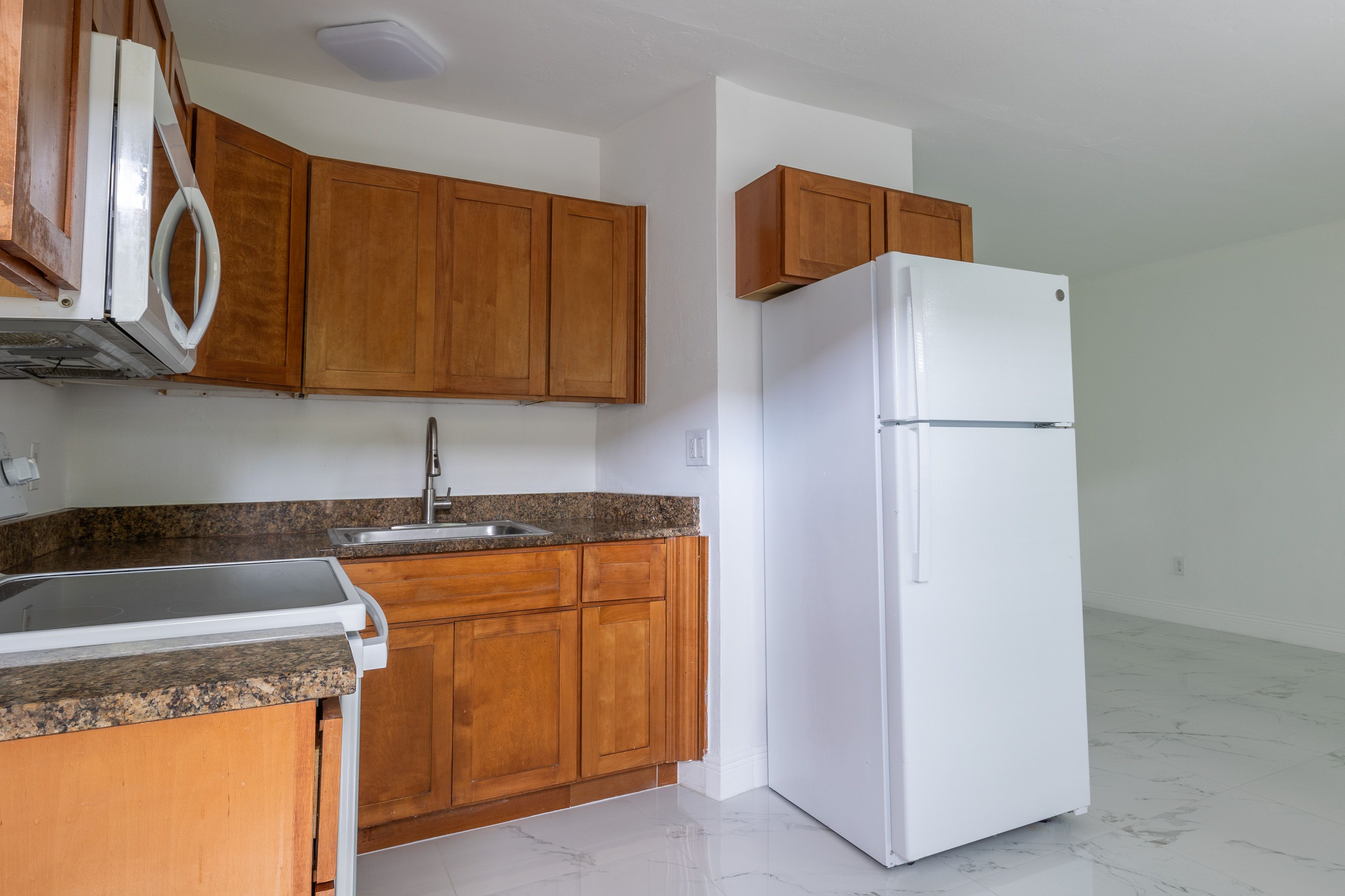 979 SW 10th Street Miami FL 33130