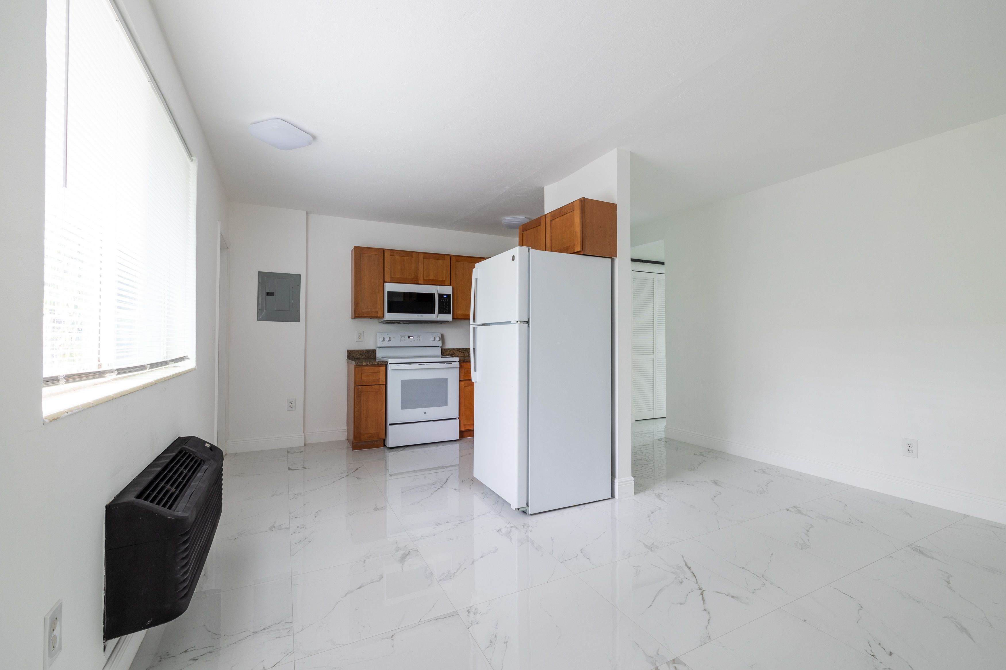 979 SW 10th Street Miami FL 33130