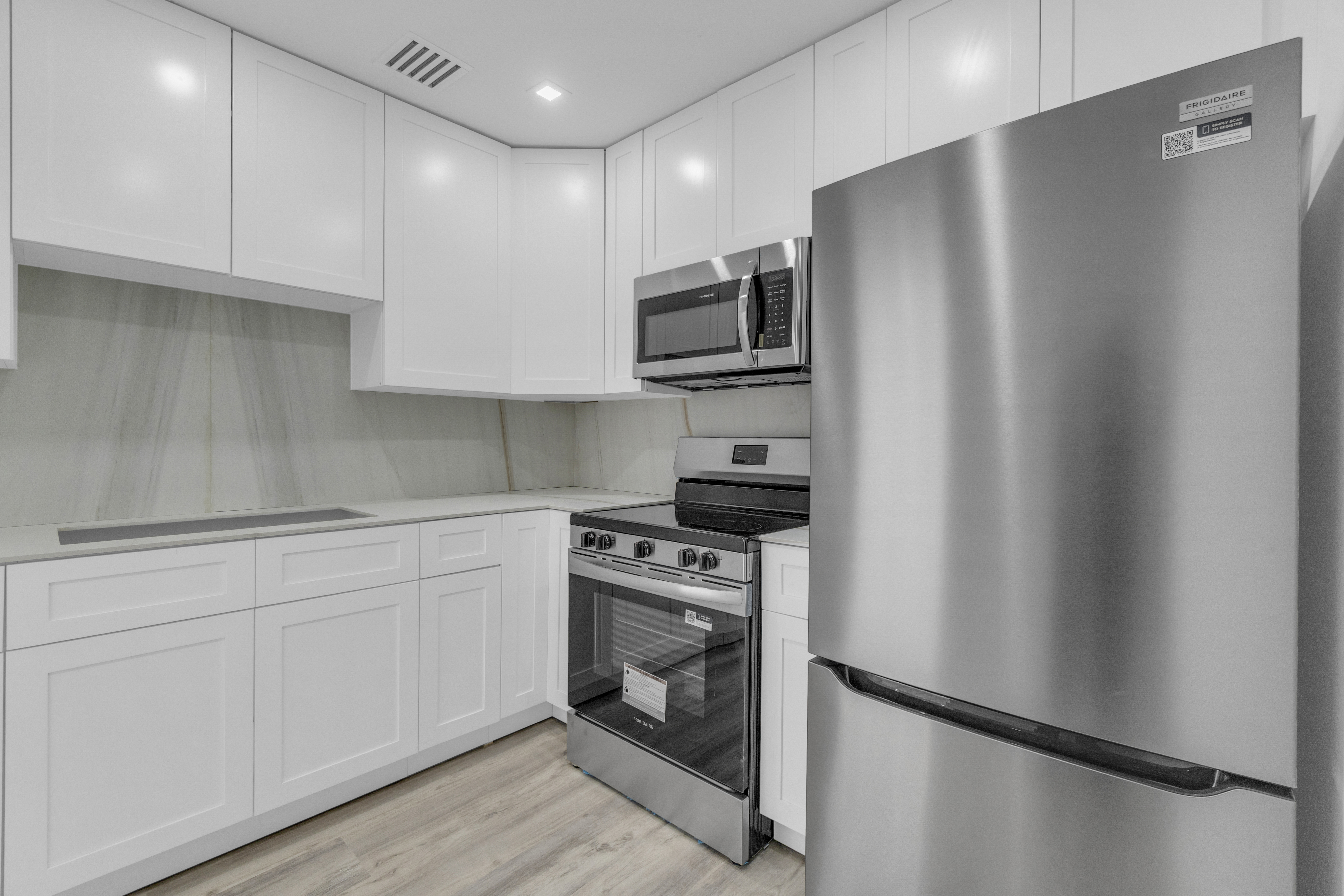 7925 Carlyle Avenue Miami Beach FL 33141