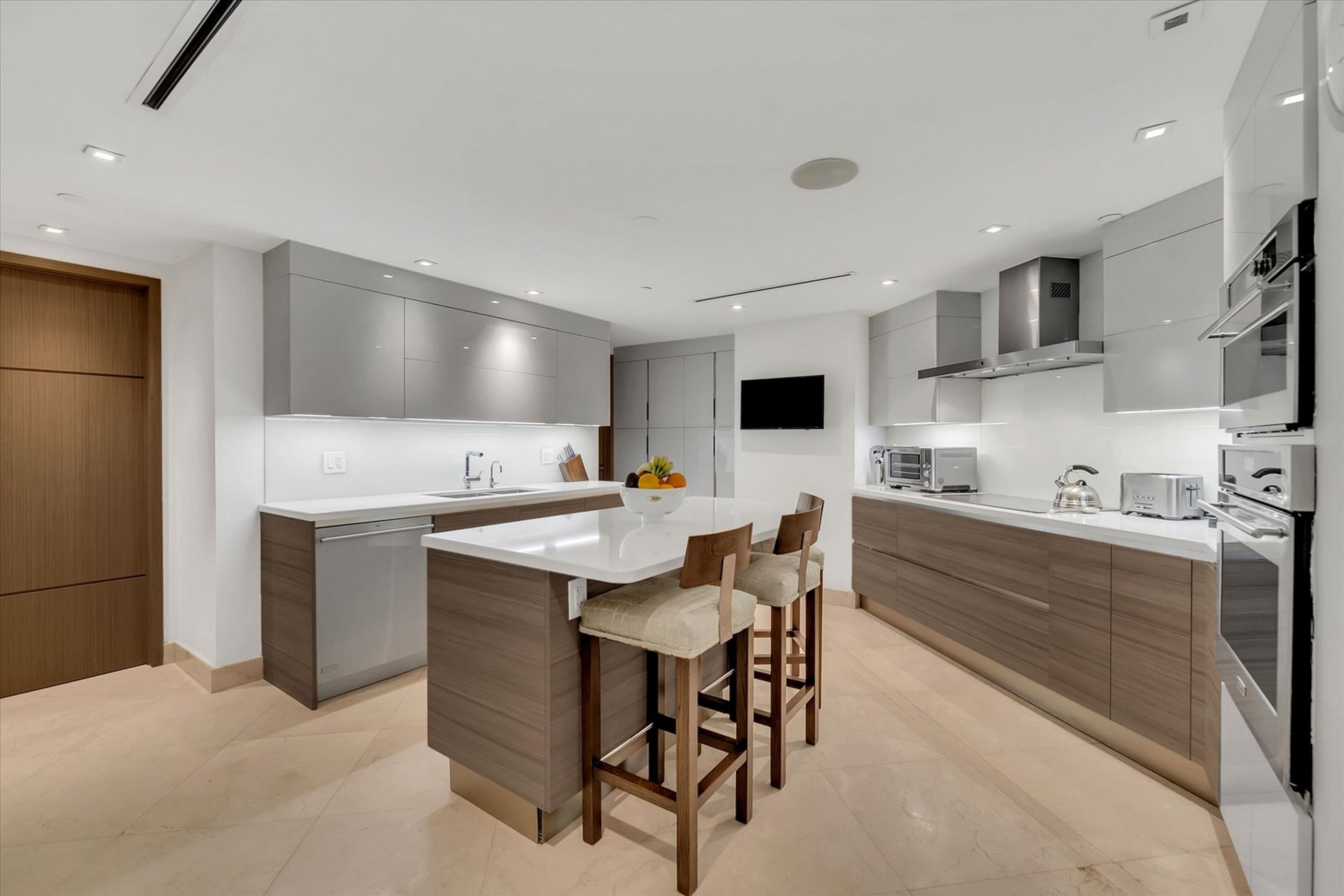 1643 Brickell Avenue Miami FL 33129
