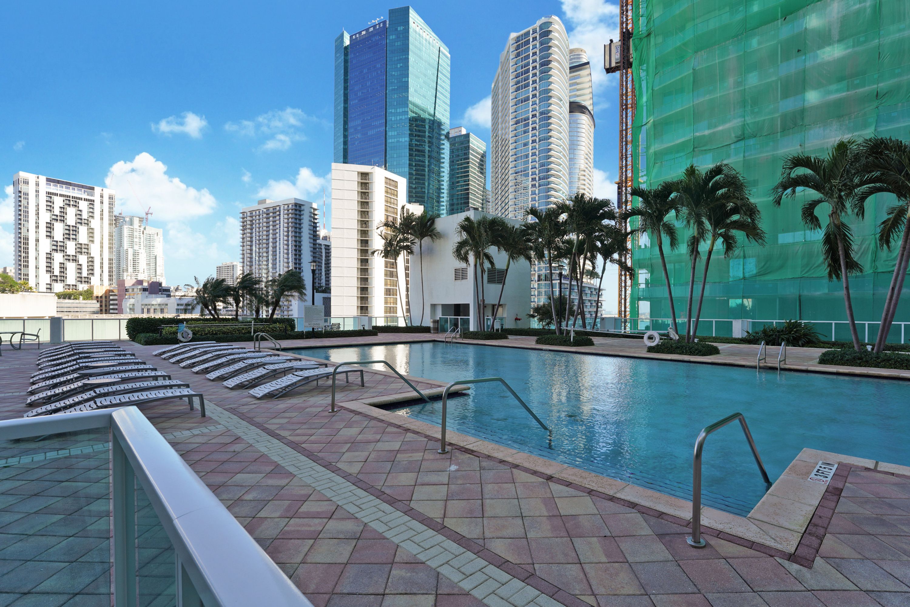 31 SE 5th Street Miami FL 33131