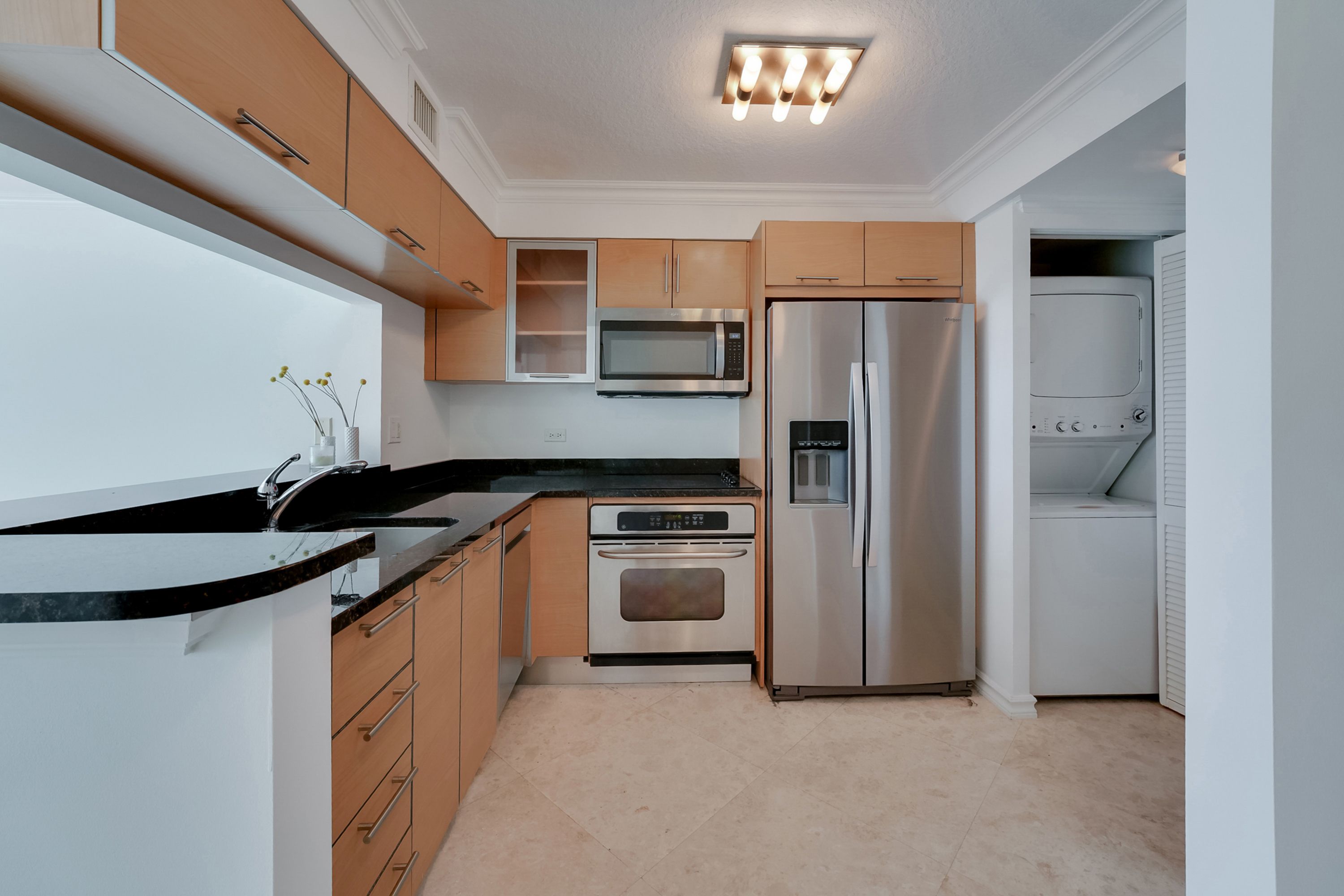 31 SE 5th Street Miami FL 33131
