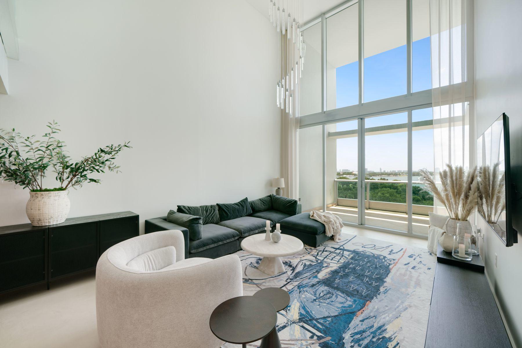 900 Biscayne Boulevard Miami FL 33132