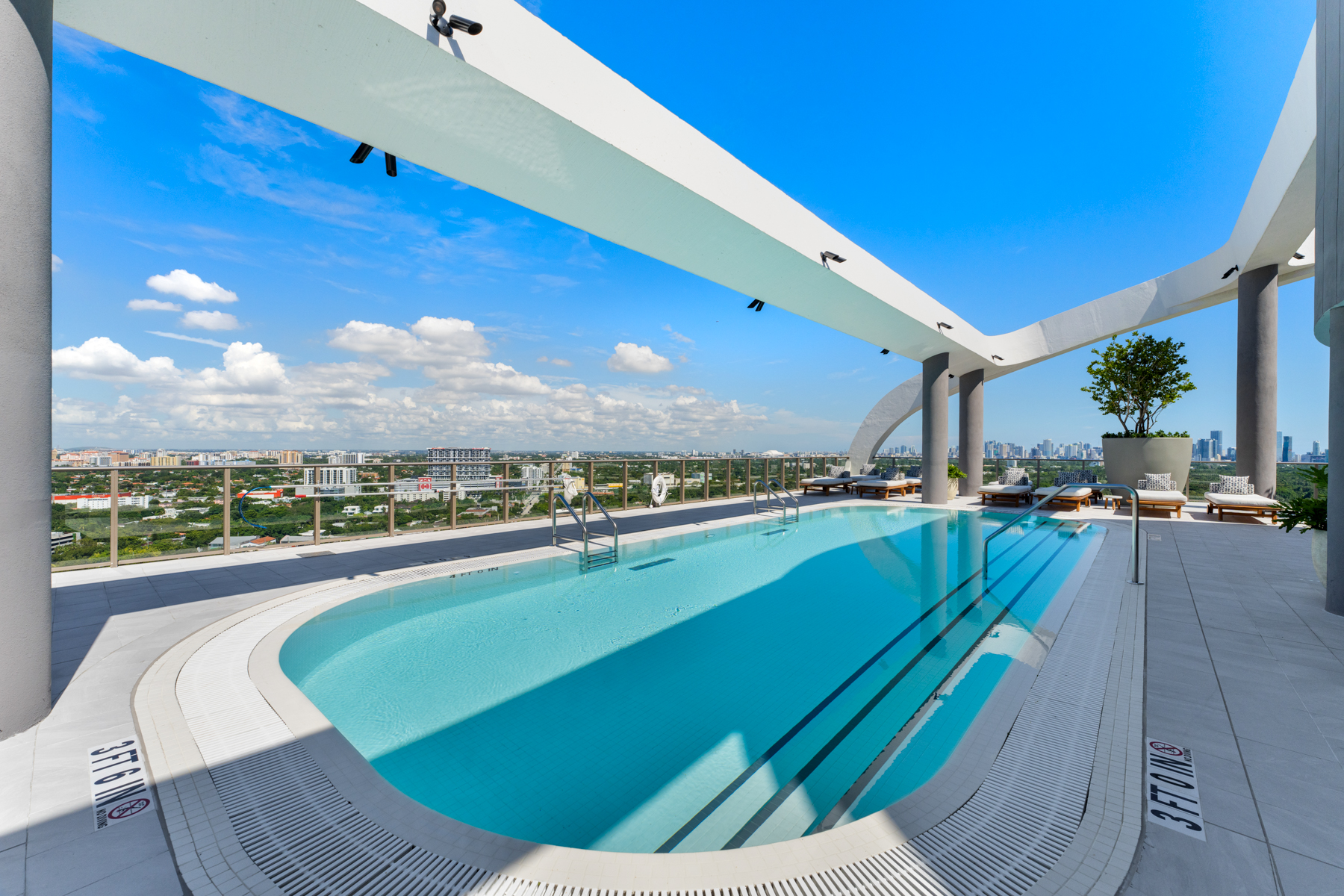 2678 Tigertail Avenue Miami FL 33133