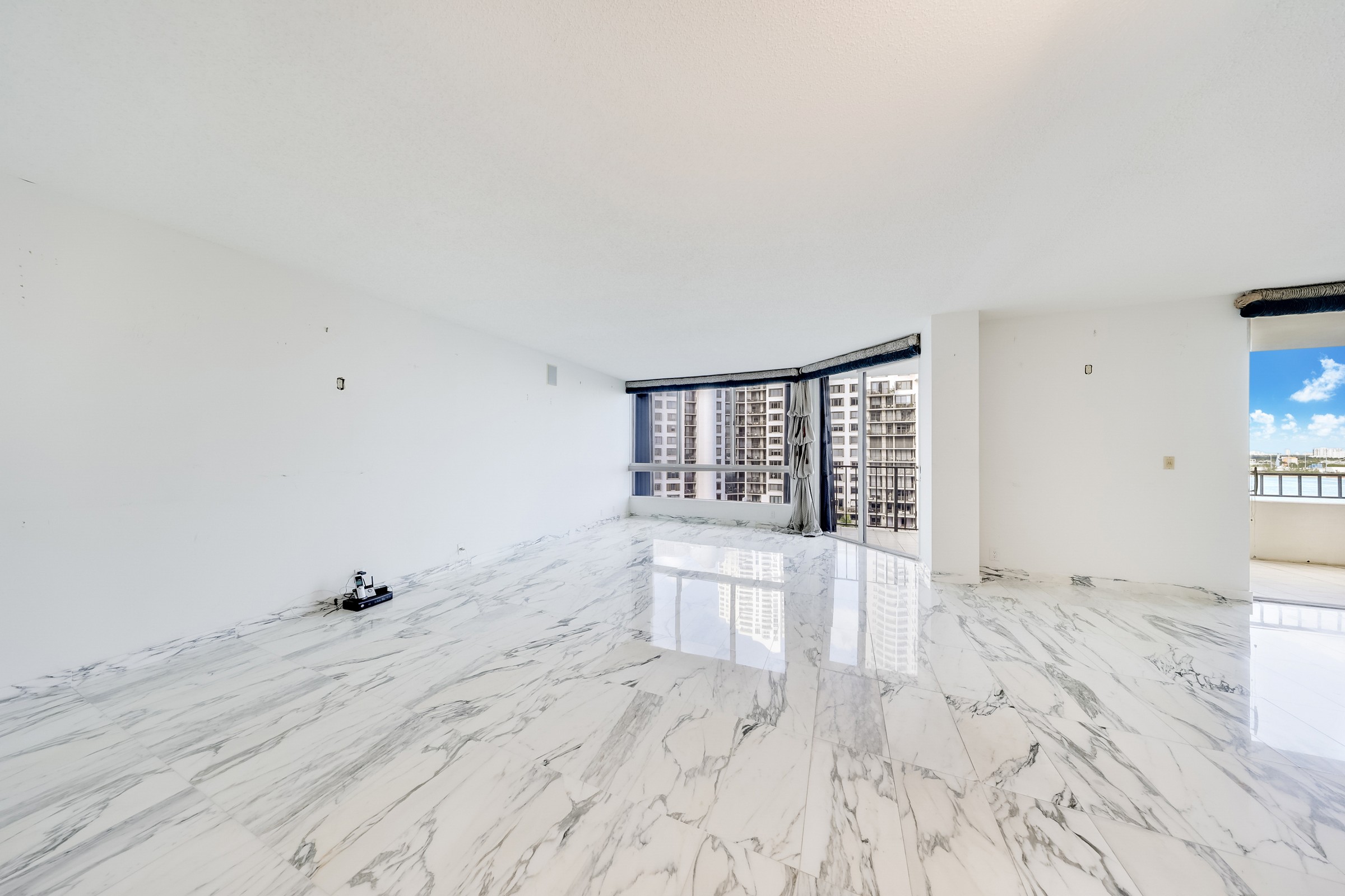 520 Brickell Key Drive Miami FL 33131