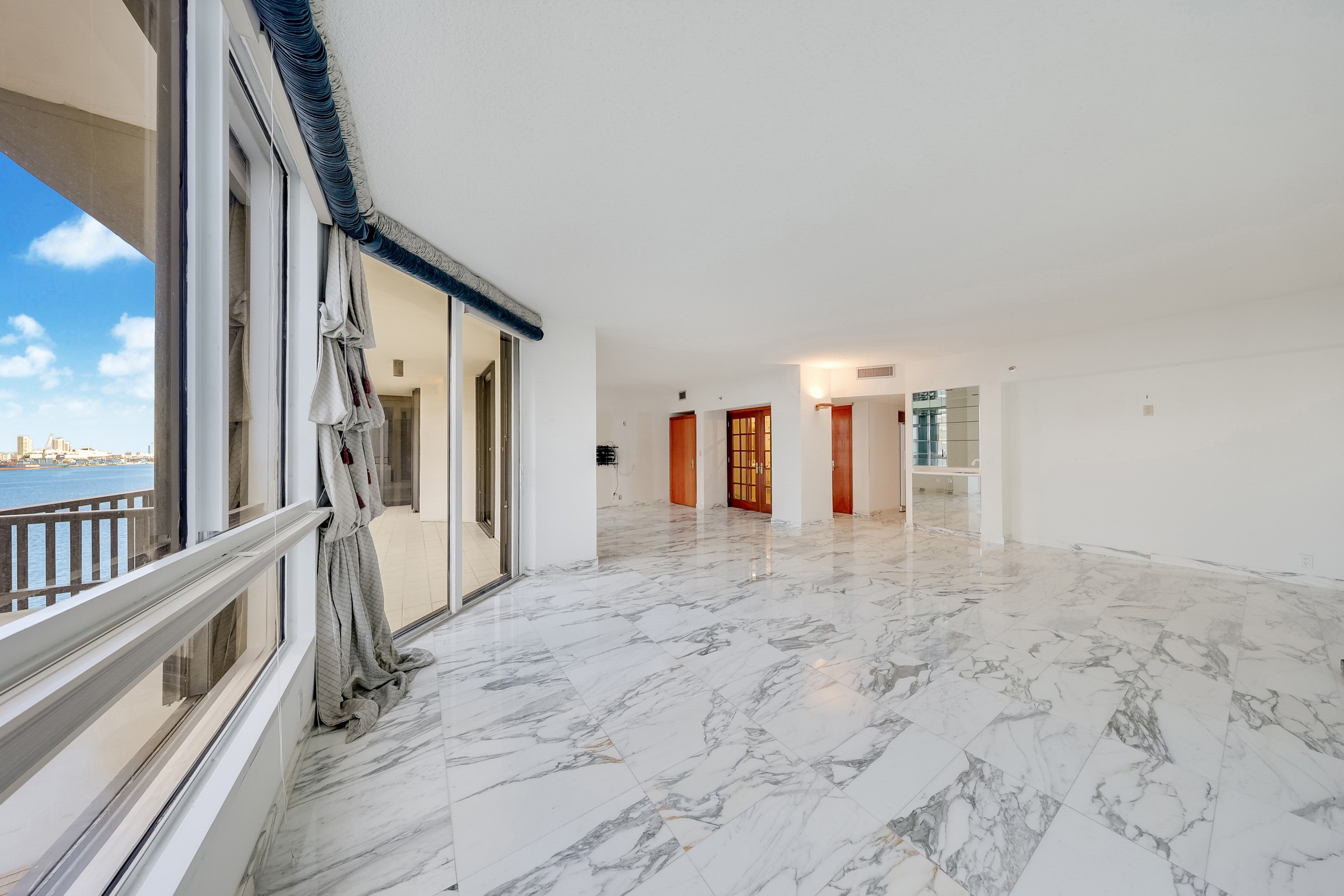 520 Brickell Key Drive Miami FL 33131