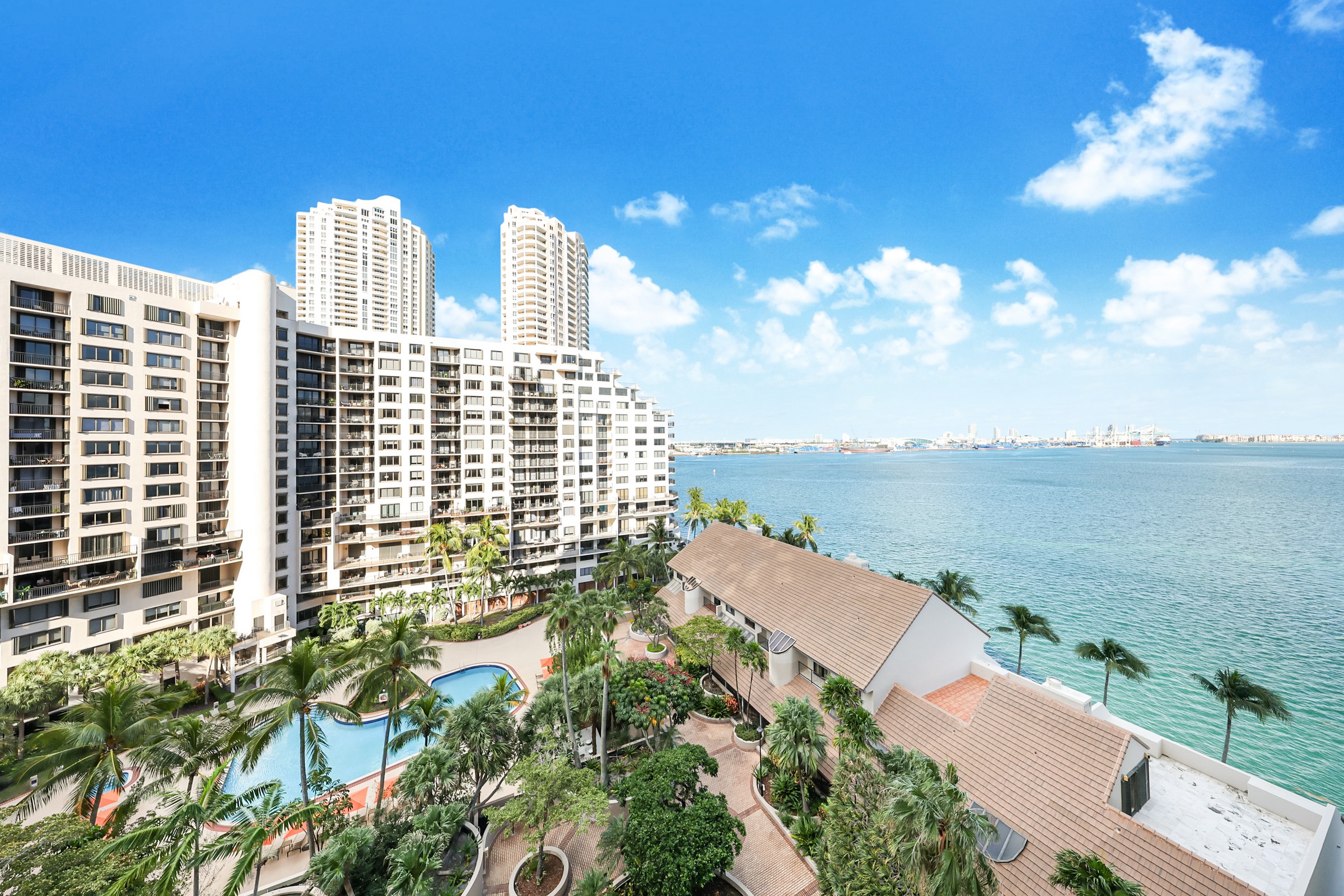 520 Brickell Key Drive Miami FL 33131