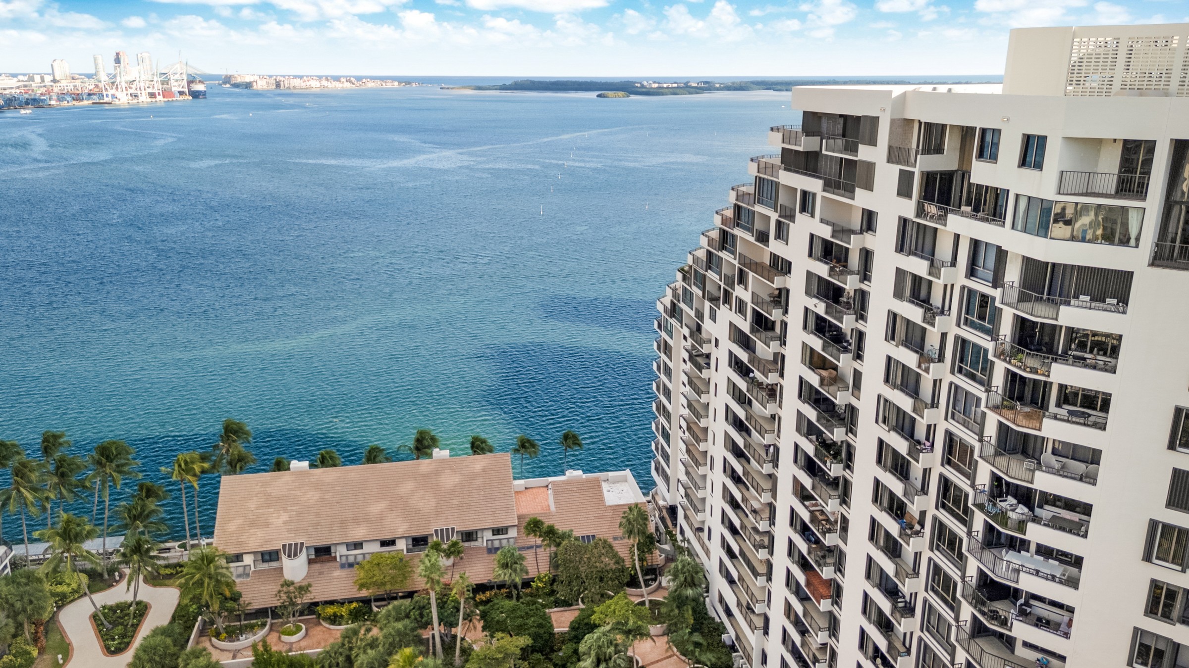 520 Brickell Key Drive Miami FL 33131