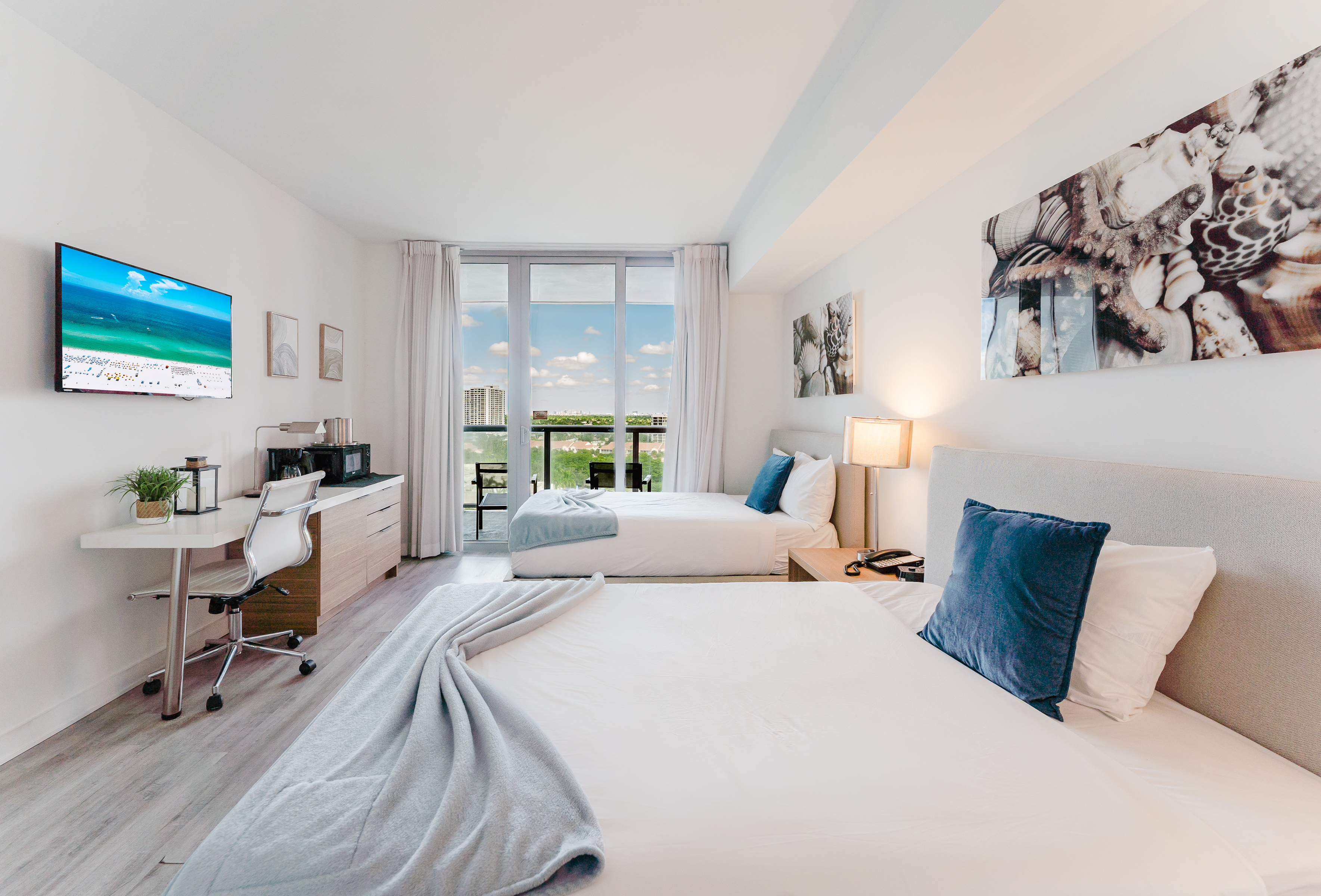 2602 E Hallandale Beach Boulevard Hallandale Beach FL 33009