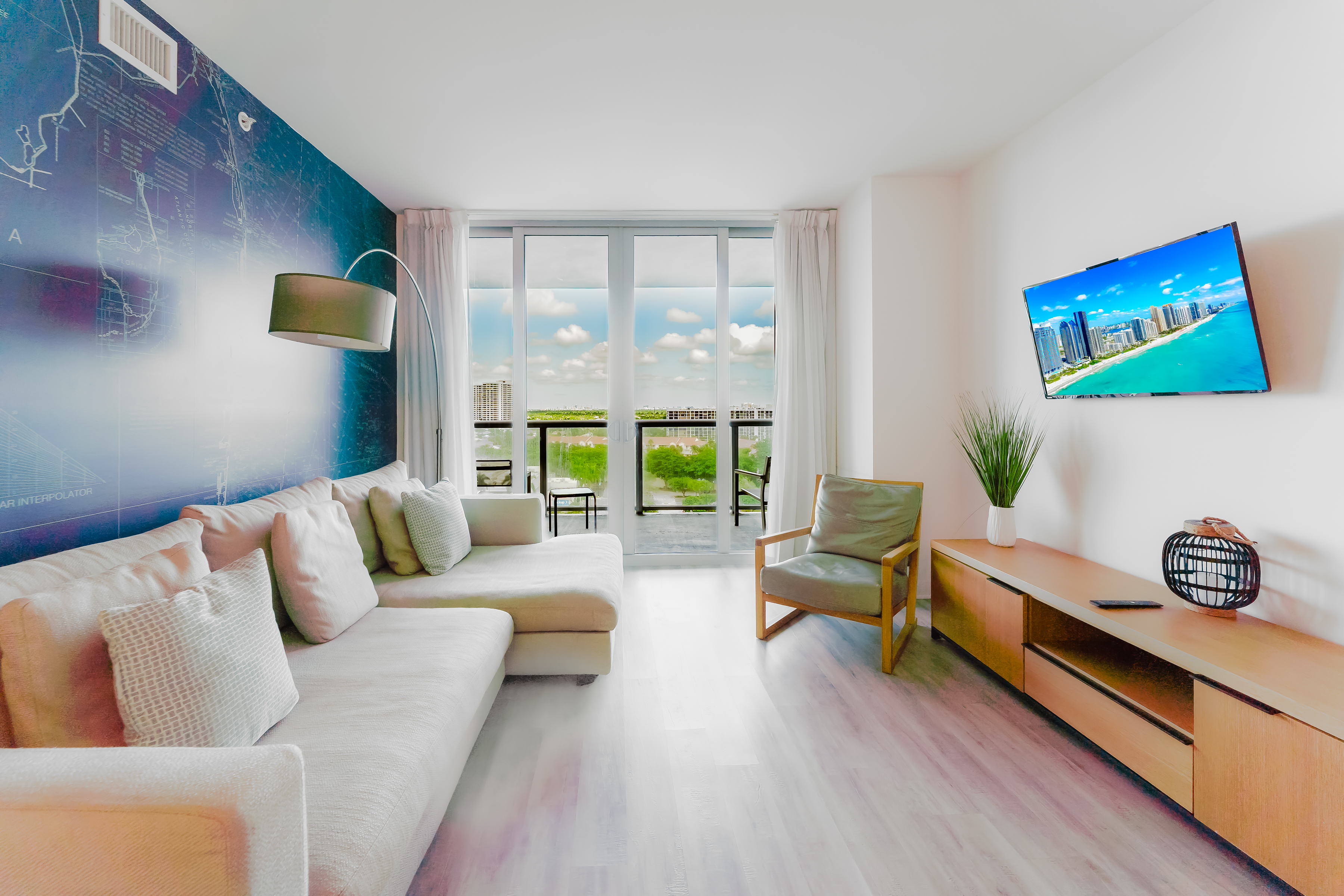 2602 E Hallandale Beach Boulevard Hallandale Beach FL 33009