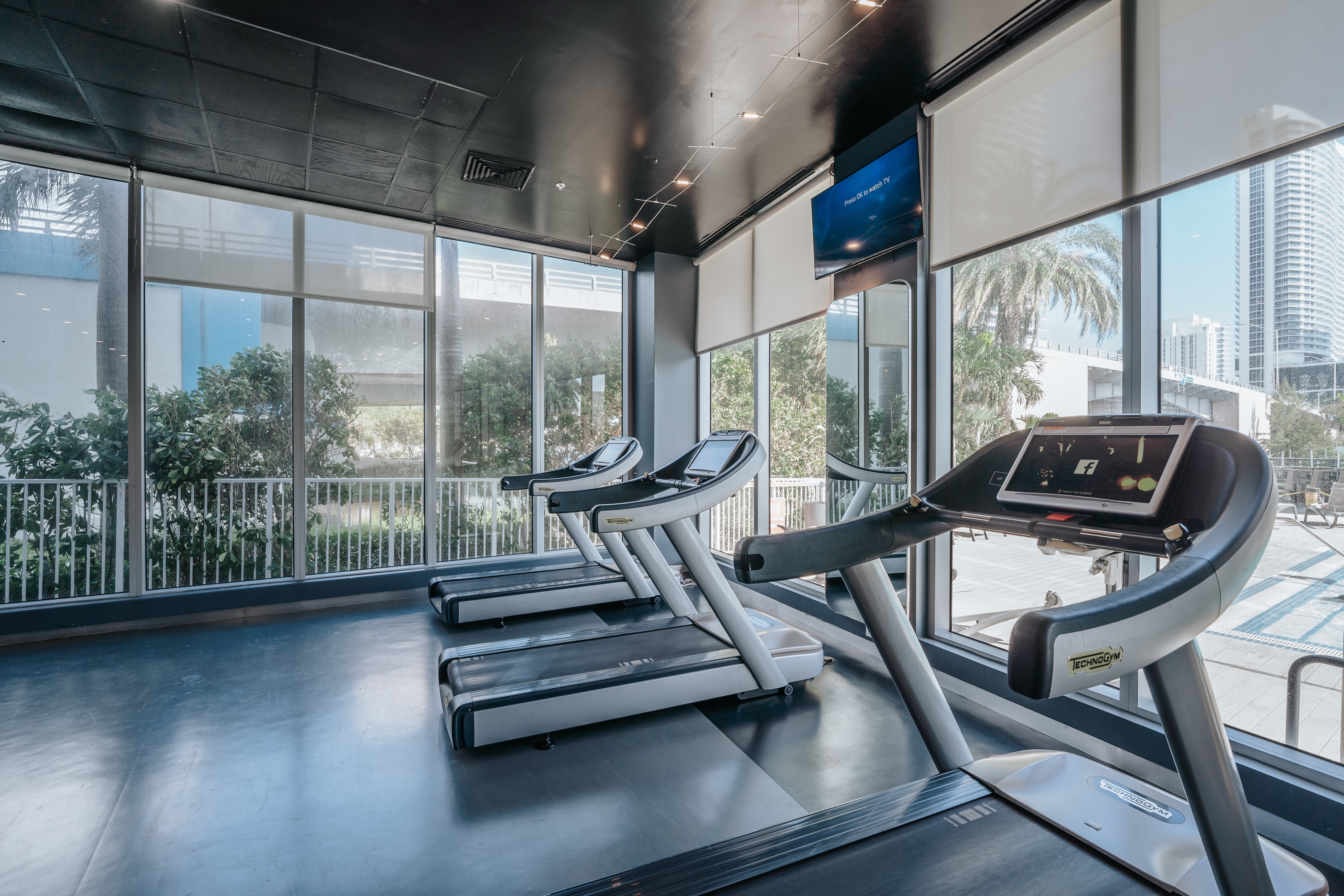2602 E Hallandale Beach Boulevard Hallandale Beach FL 33009
