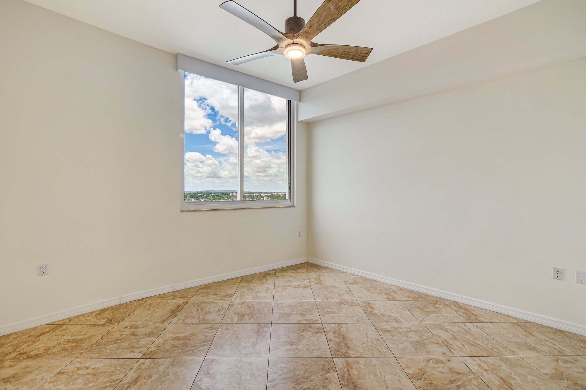 704 N Ocean Boulevard Pompano Beach FL 33062