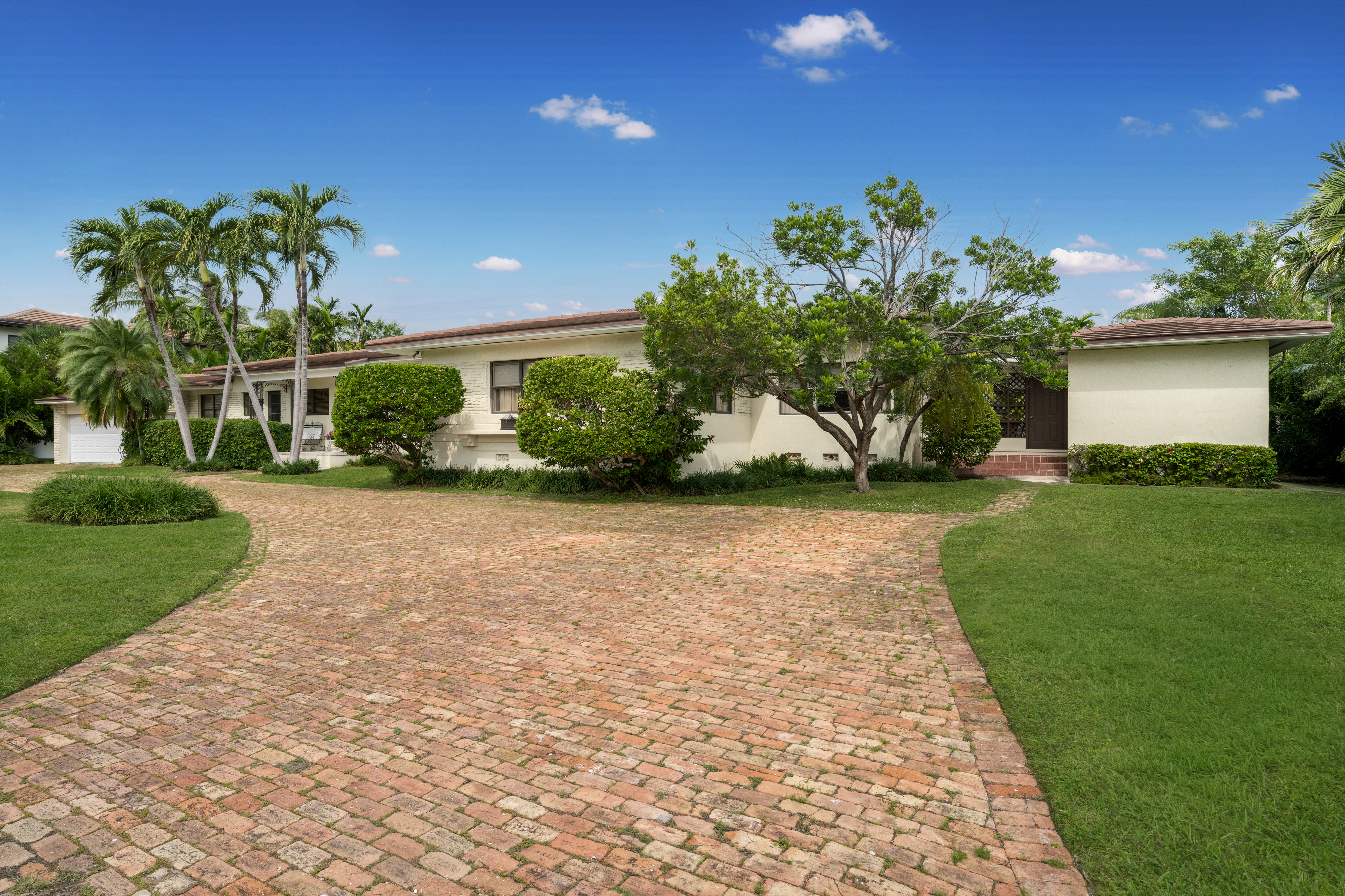 145 Harbour Way Lots 2 And 3 Bal Harbour FL 33154