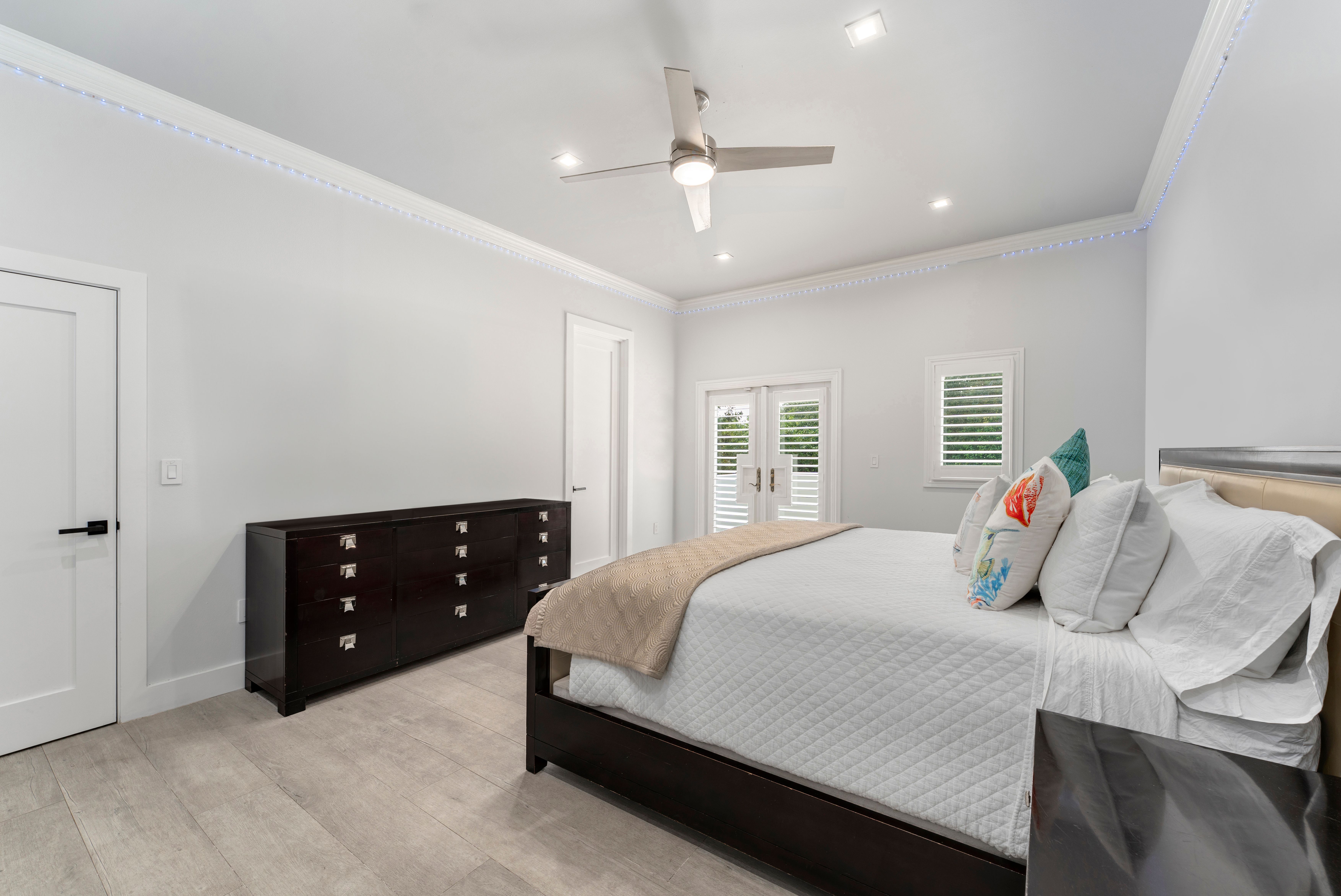 5770 SW 100th Street Pinecrest FL 33156