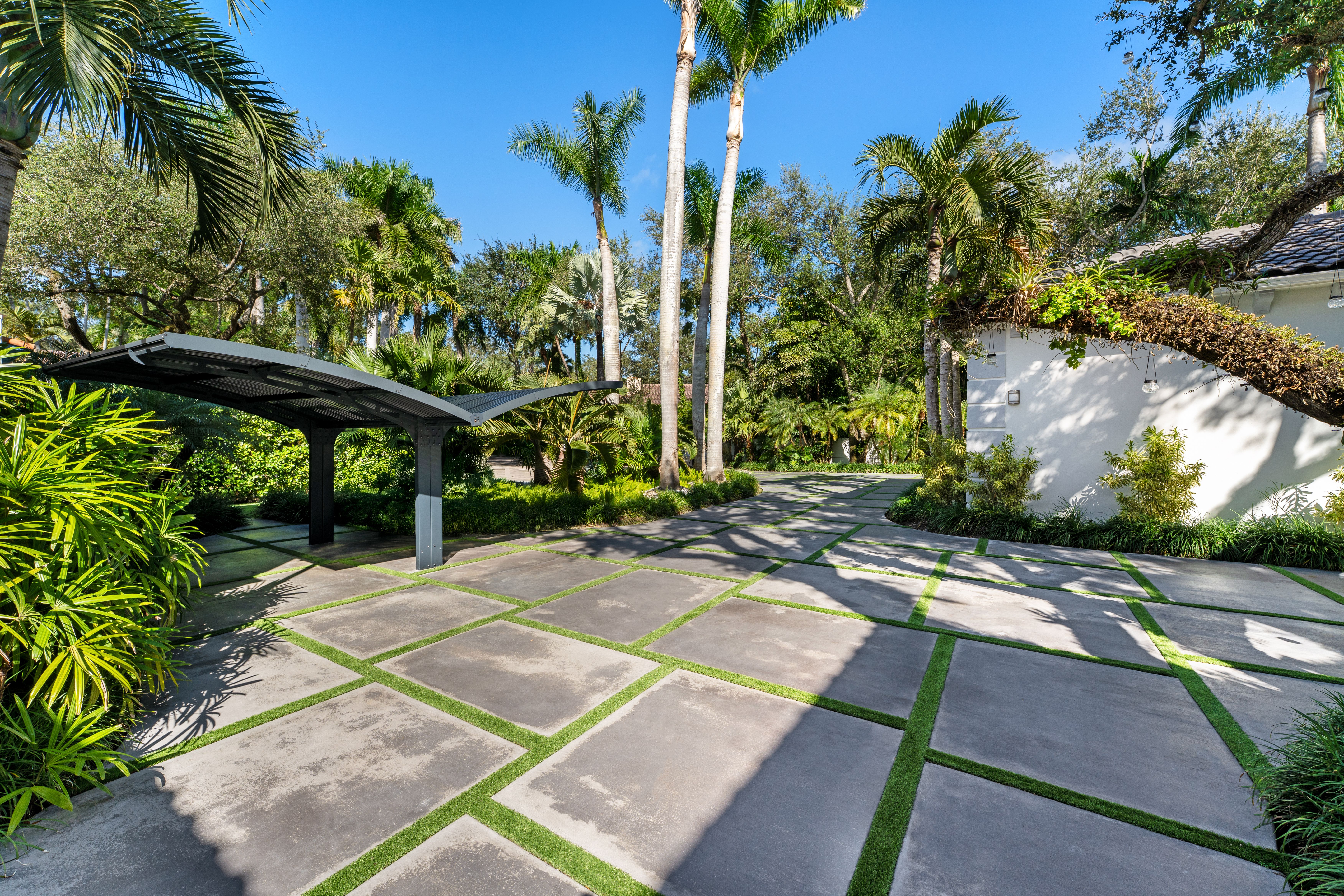 5770 SW 100th Street Pinecrest FL 33156