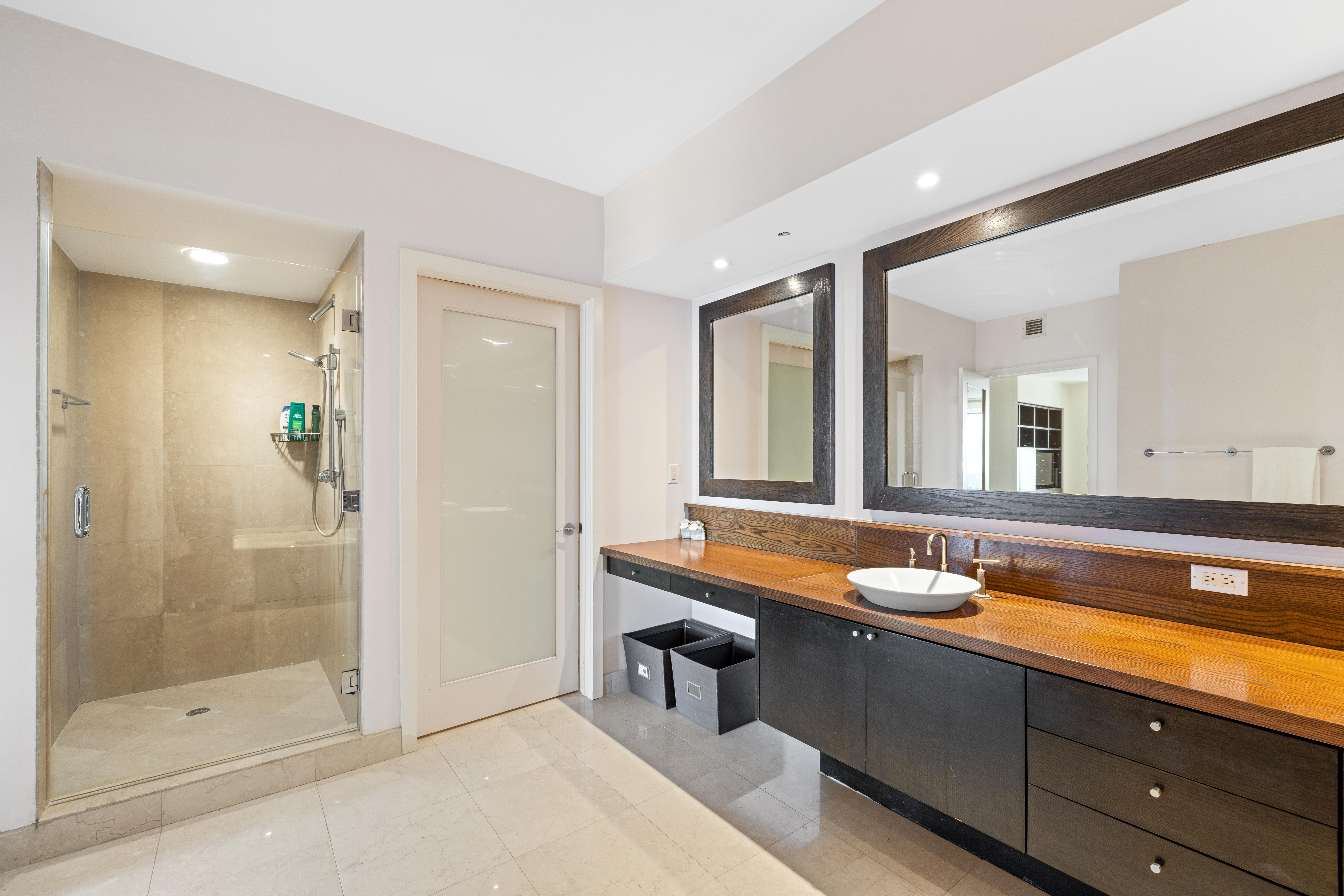 400 Alton Road Miami Beach FL 33139