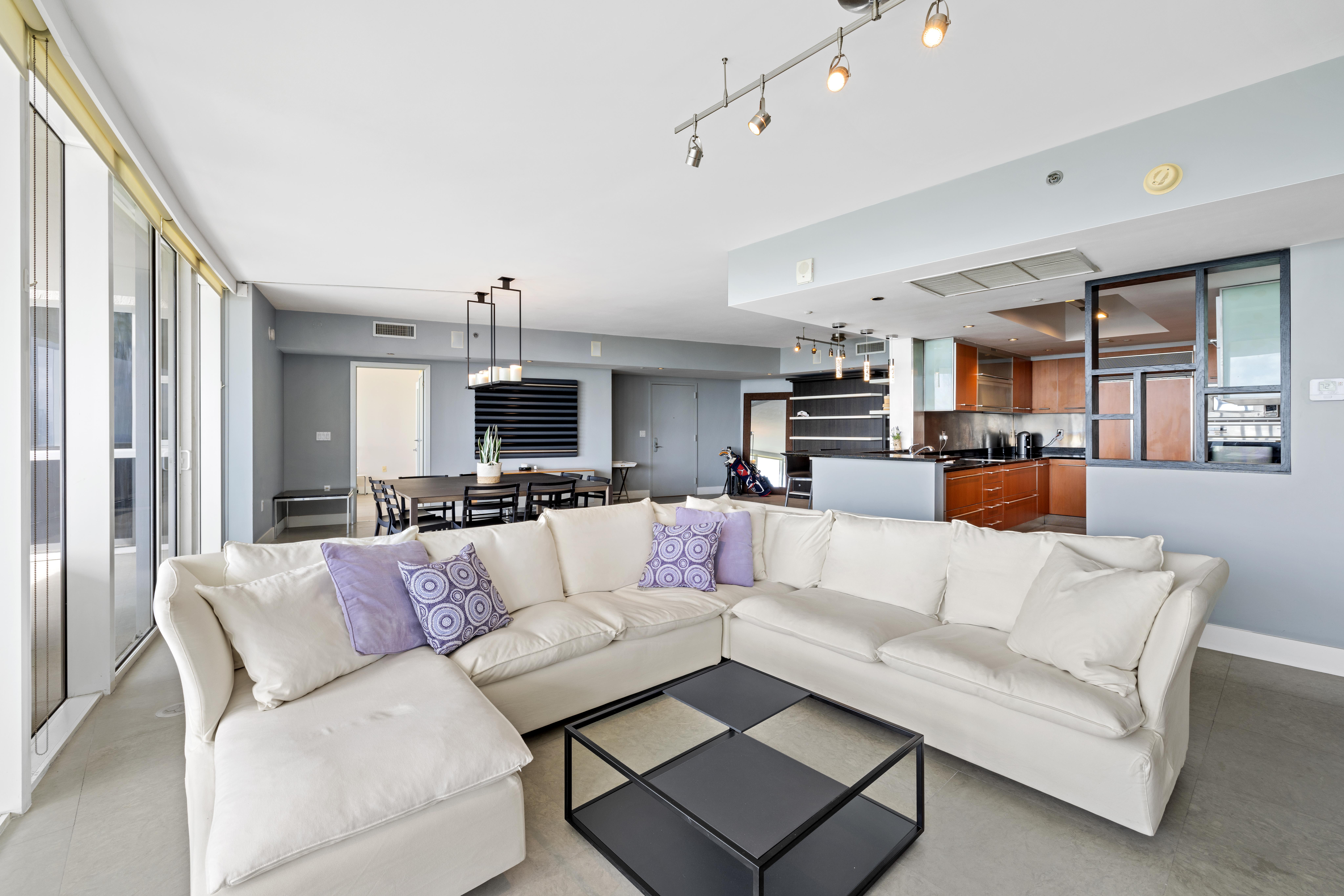 400 Alton Road Miami Beach FL 33139