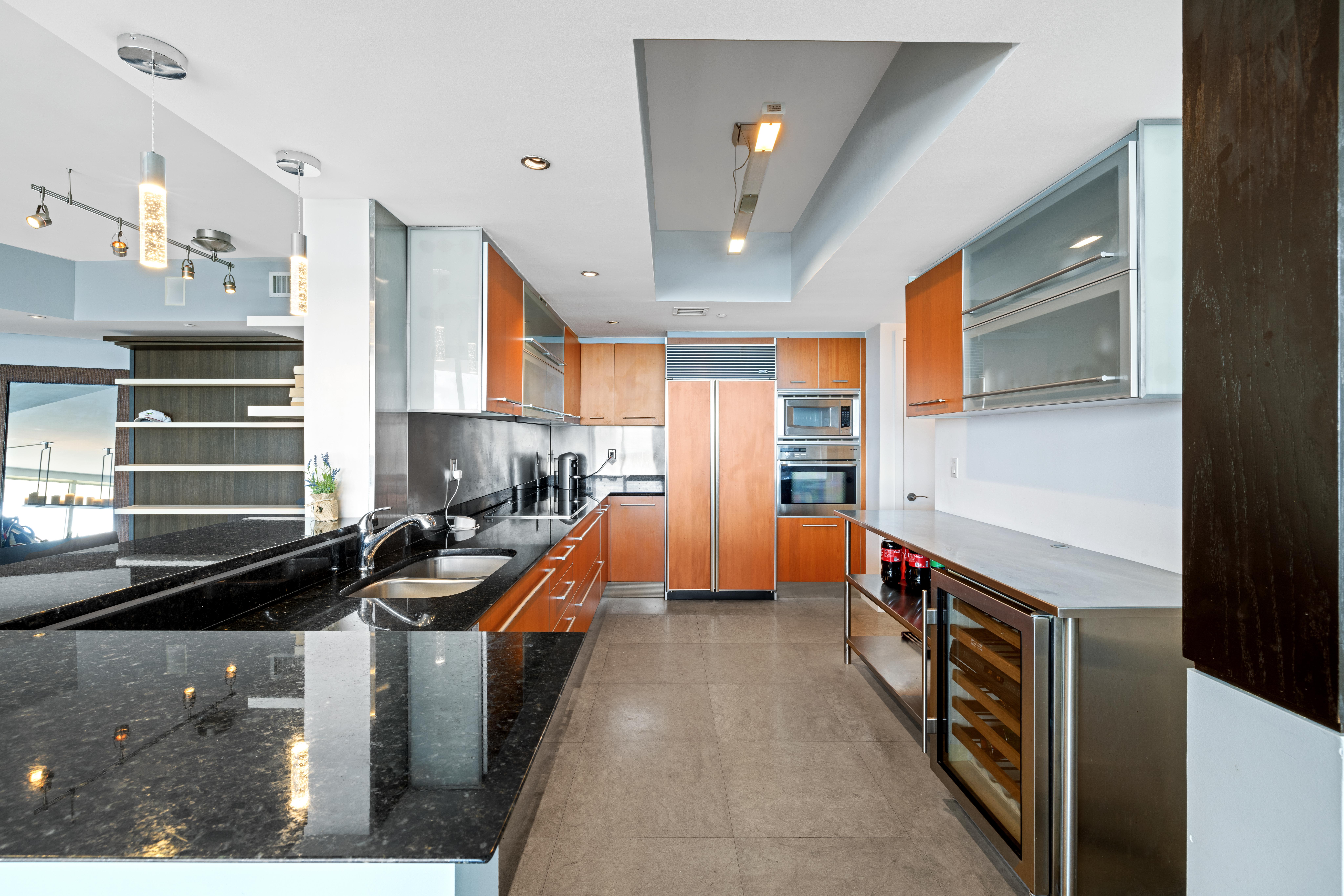 400 Alton Road Miami Beach FL 33139