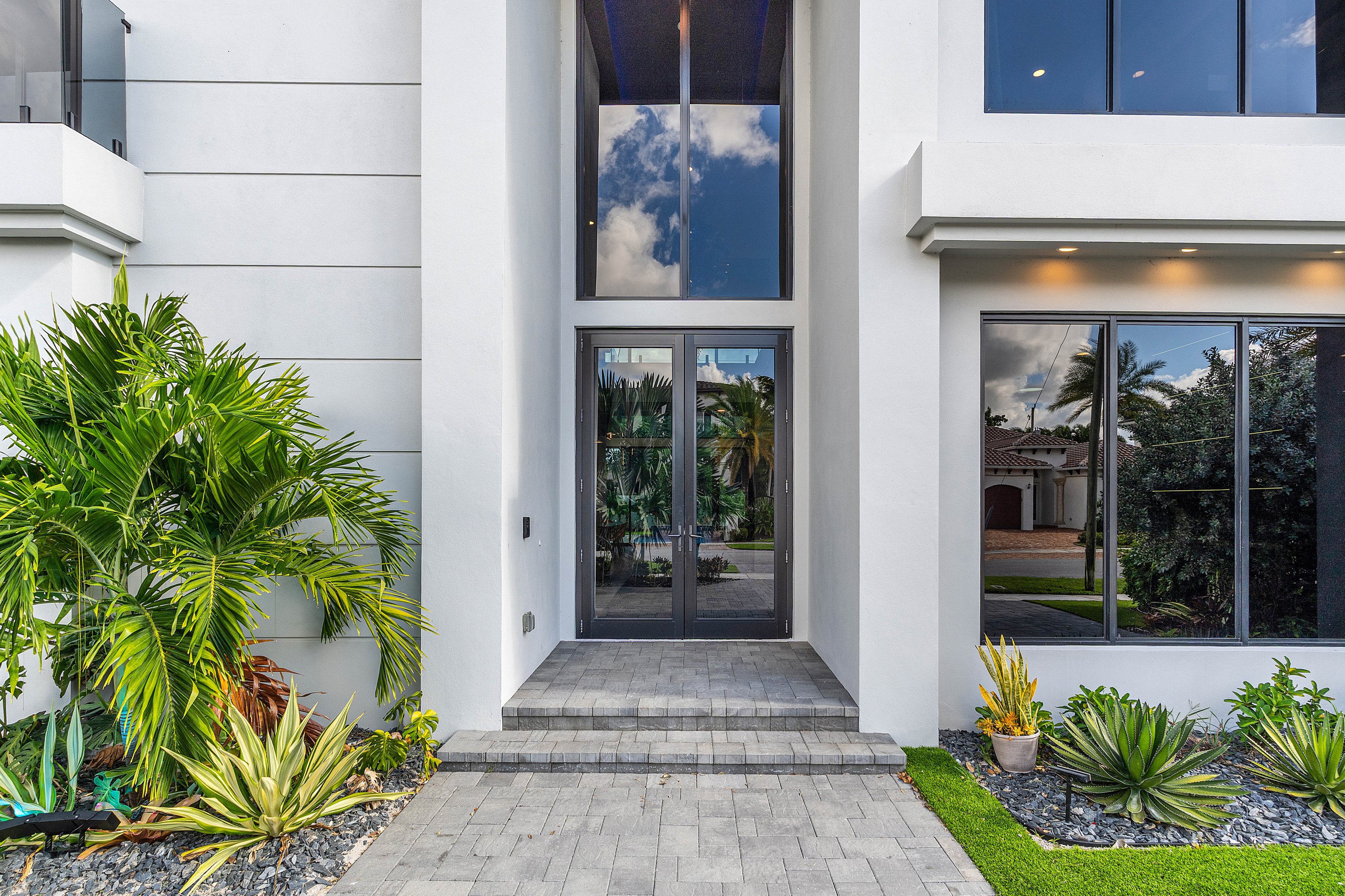 245 NE 6th Court Boca Raton FL 33432