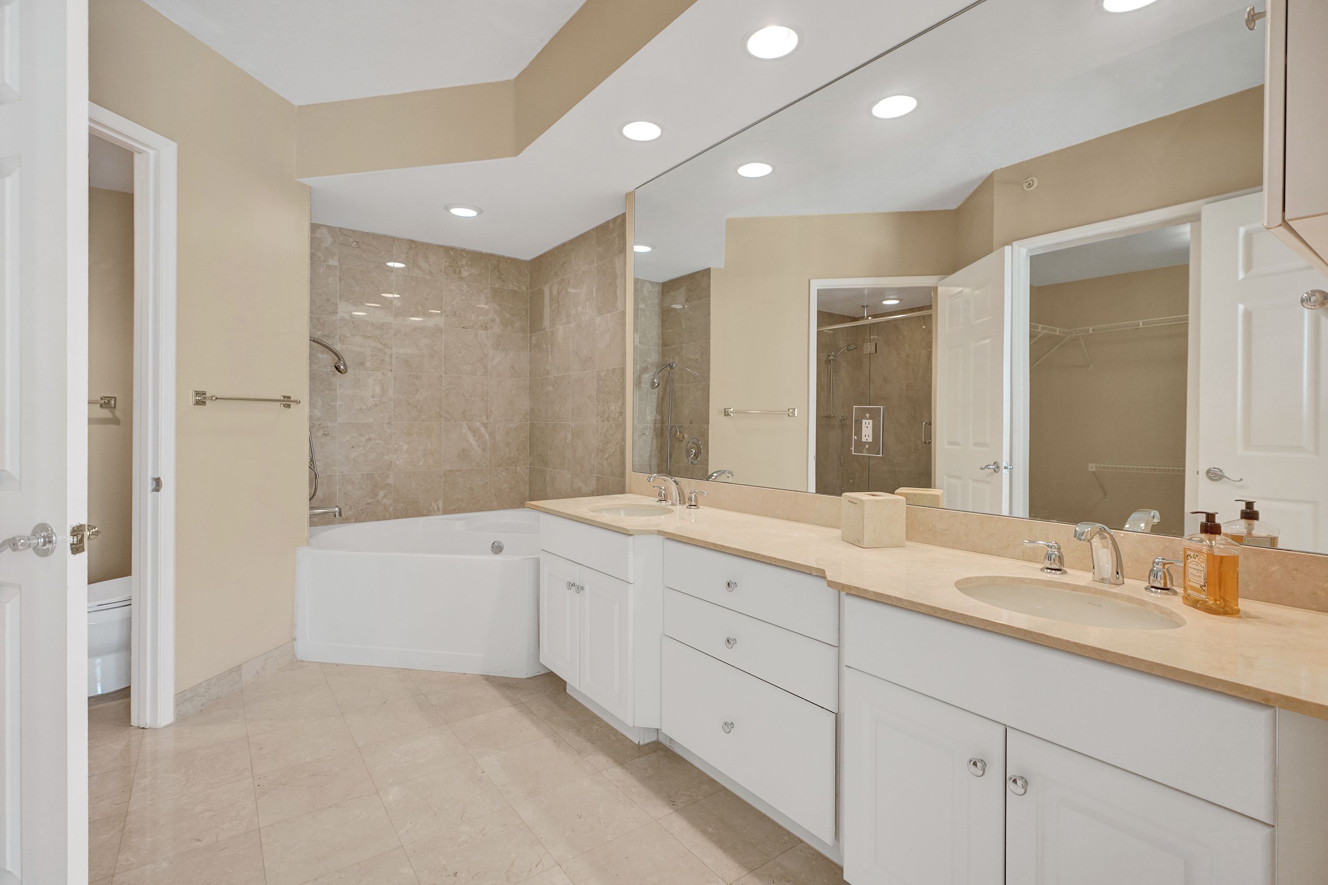 3370 Hidden Bay Drive Aventura FL 33180