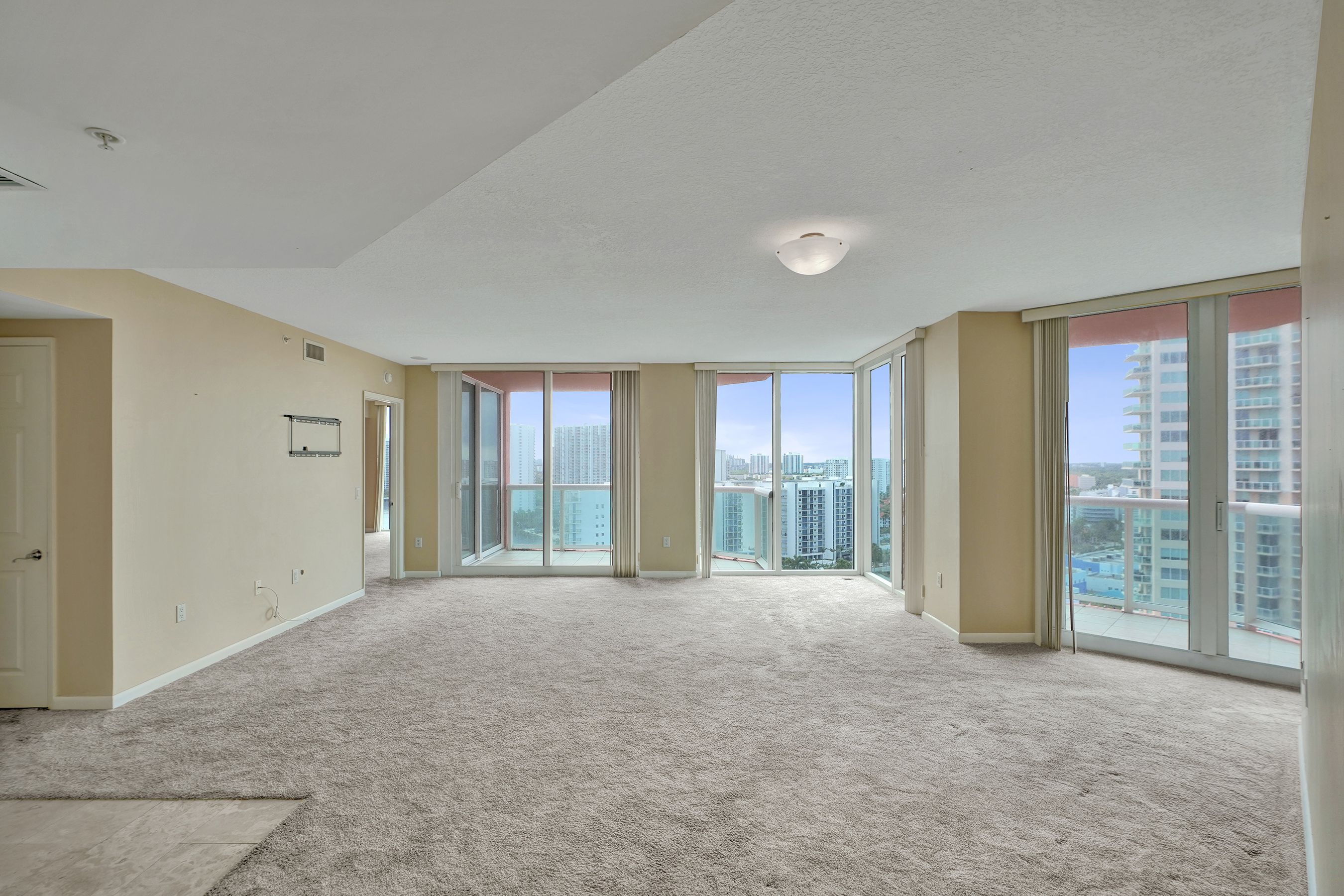 3370 Hidden Bay Drive Aventura FL 33180