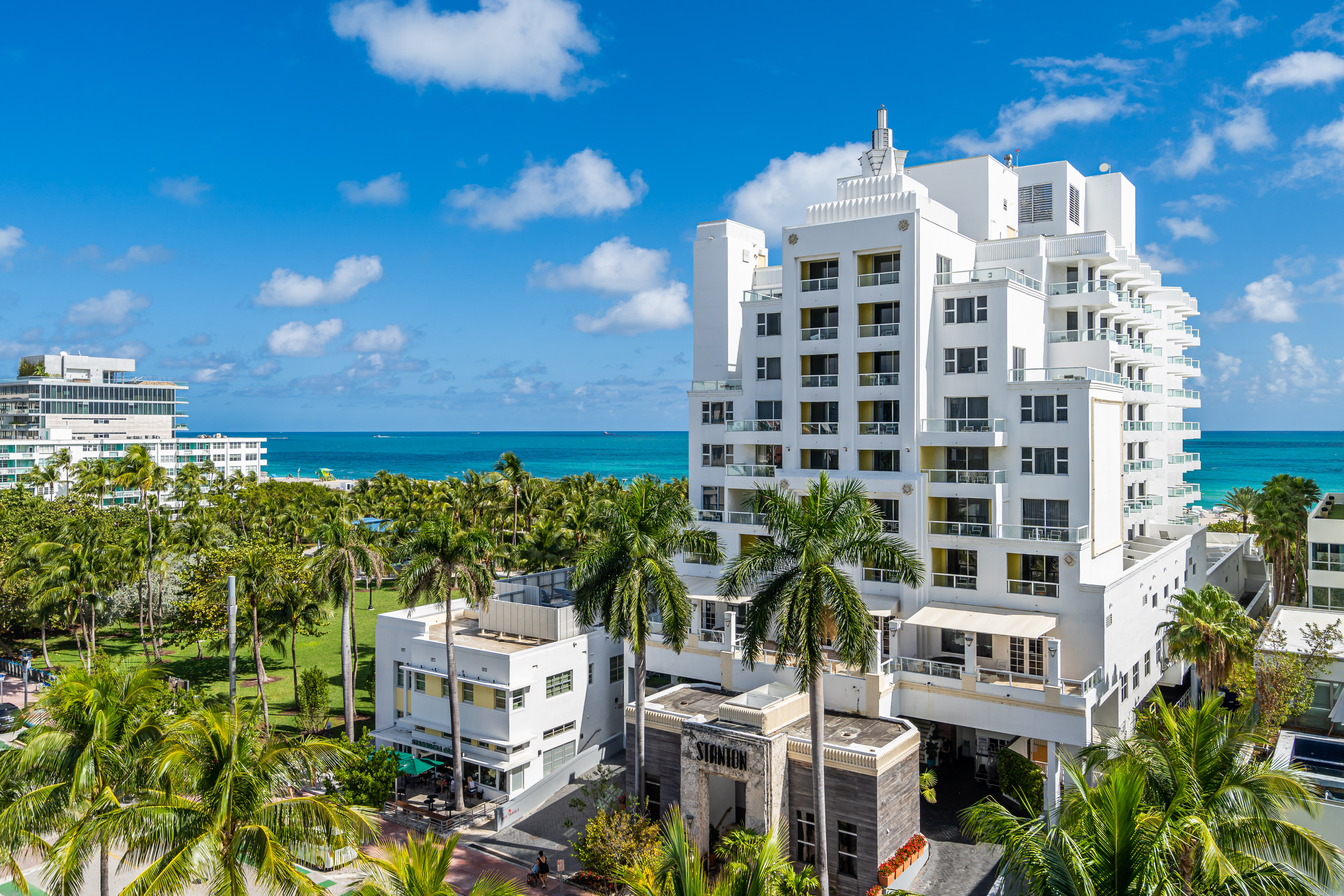 120 Ocean Drive Miami Beach FL 33139